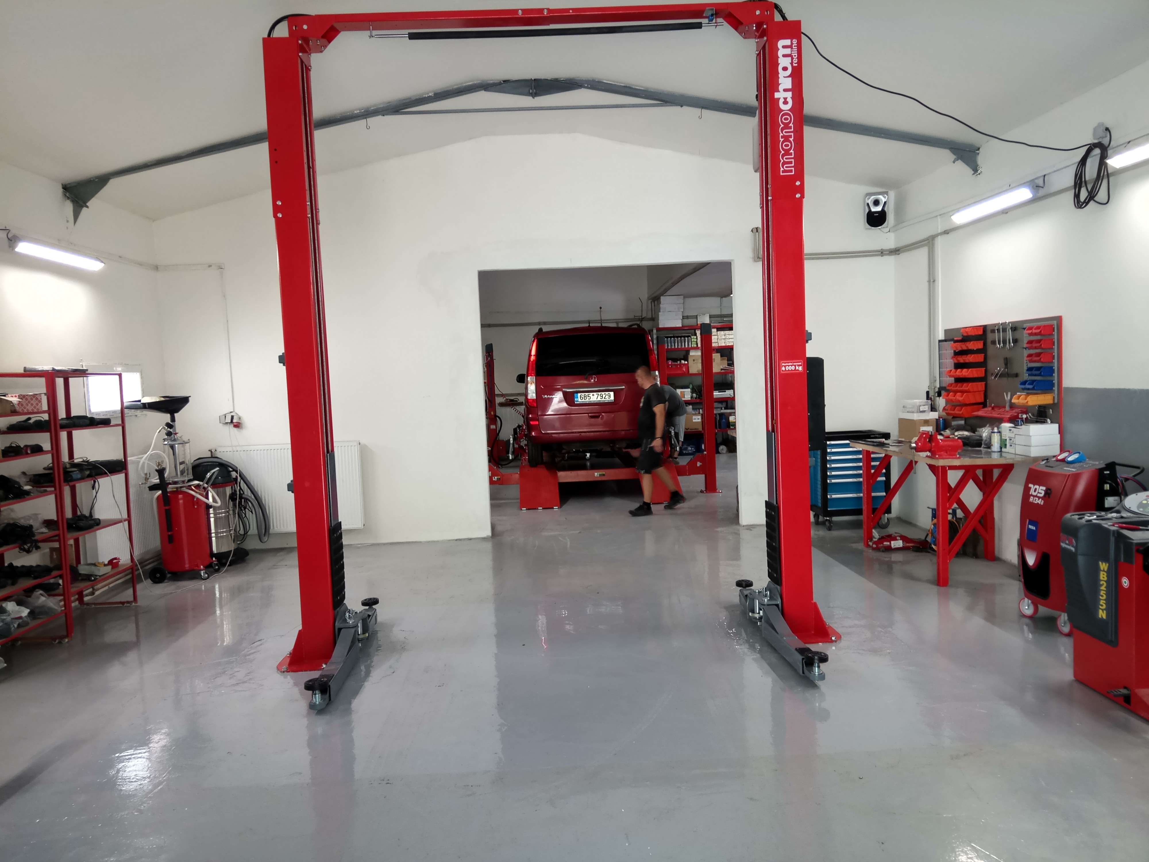 AUTOSERVIS - PNEUSERVIS - ODTAHOVÁ SLUŽBA - EKOPON foto 3
