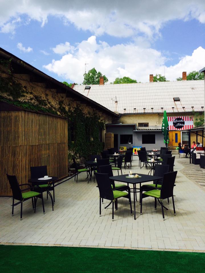 Restaurace a bowling Jakoby foto 2
