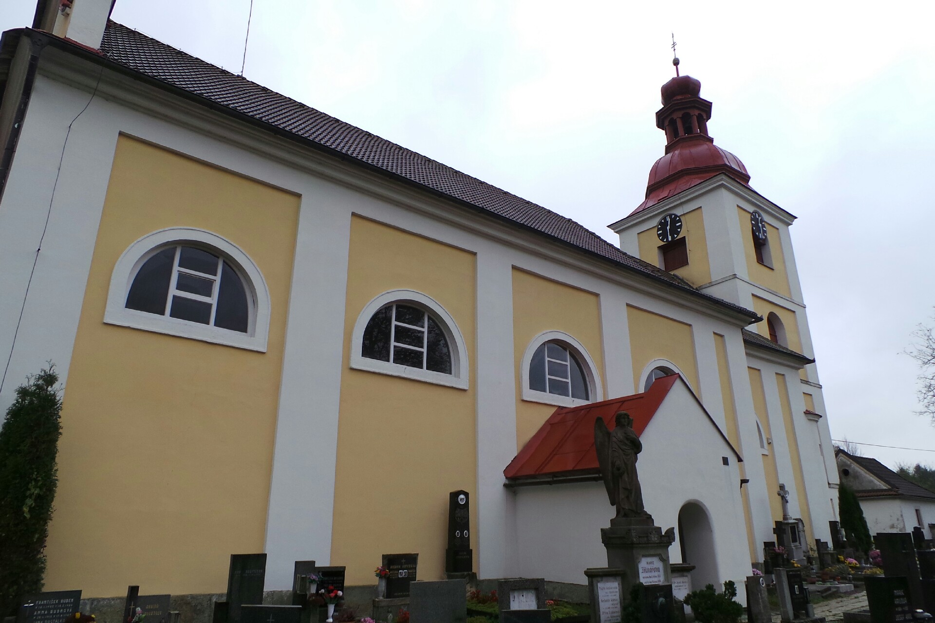 Římskokatolická farnost Slatina nad Zdobnicí foto 2