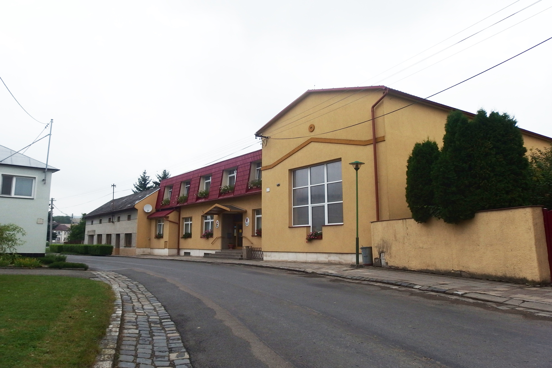 Roštění - obecní úřad