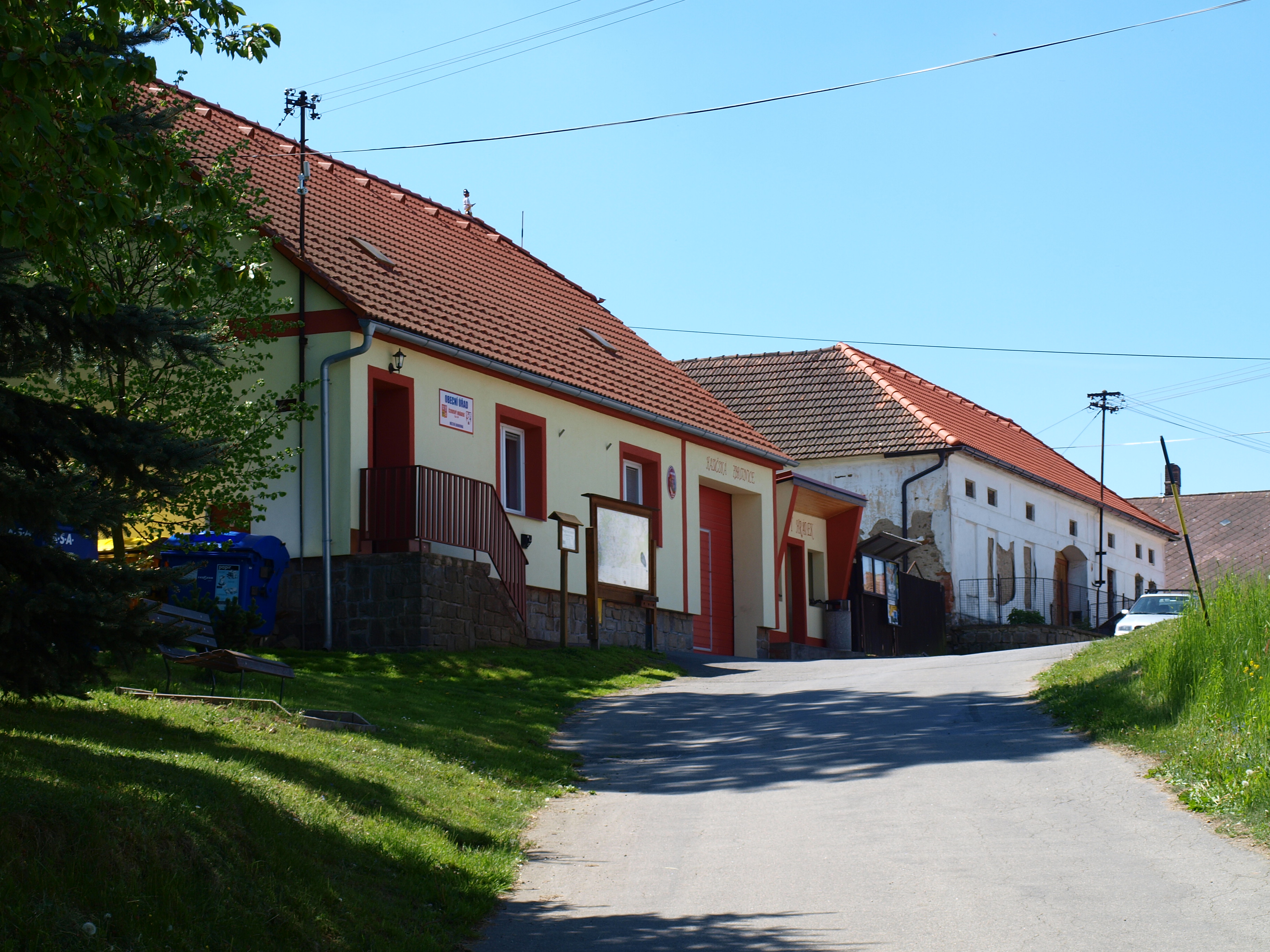 Červený Hrádek - obecní úřad