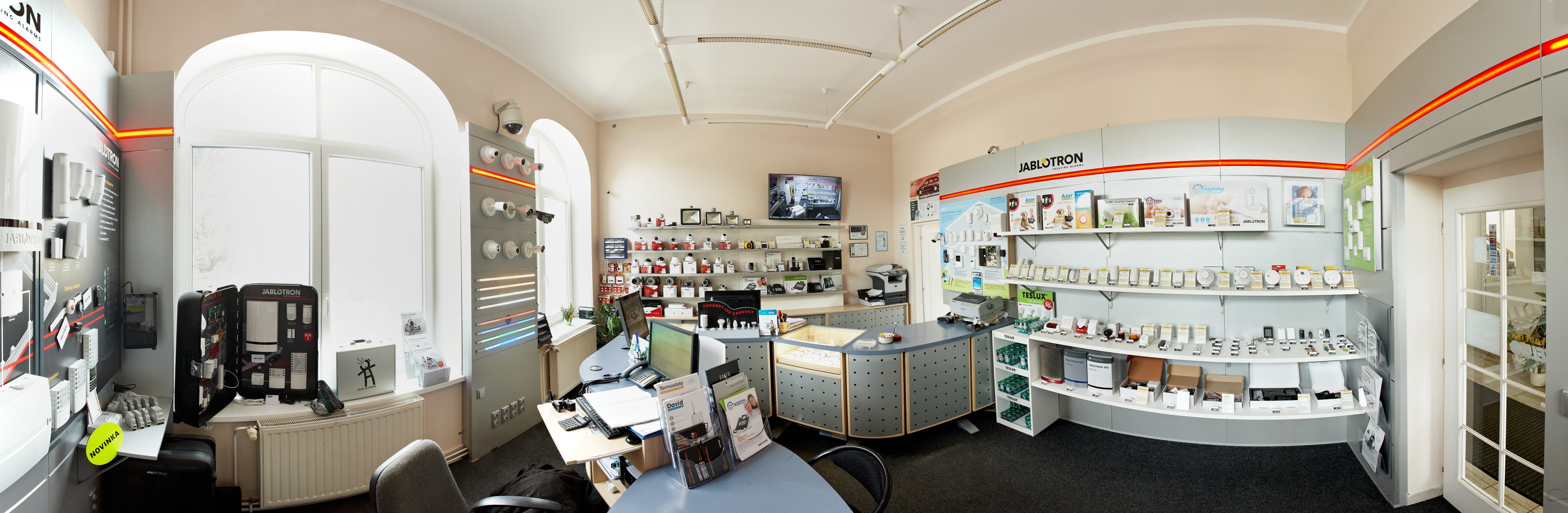 JABLOTRON velkoobchodní zastoupení TELMO a.s. foto 3