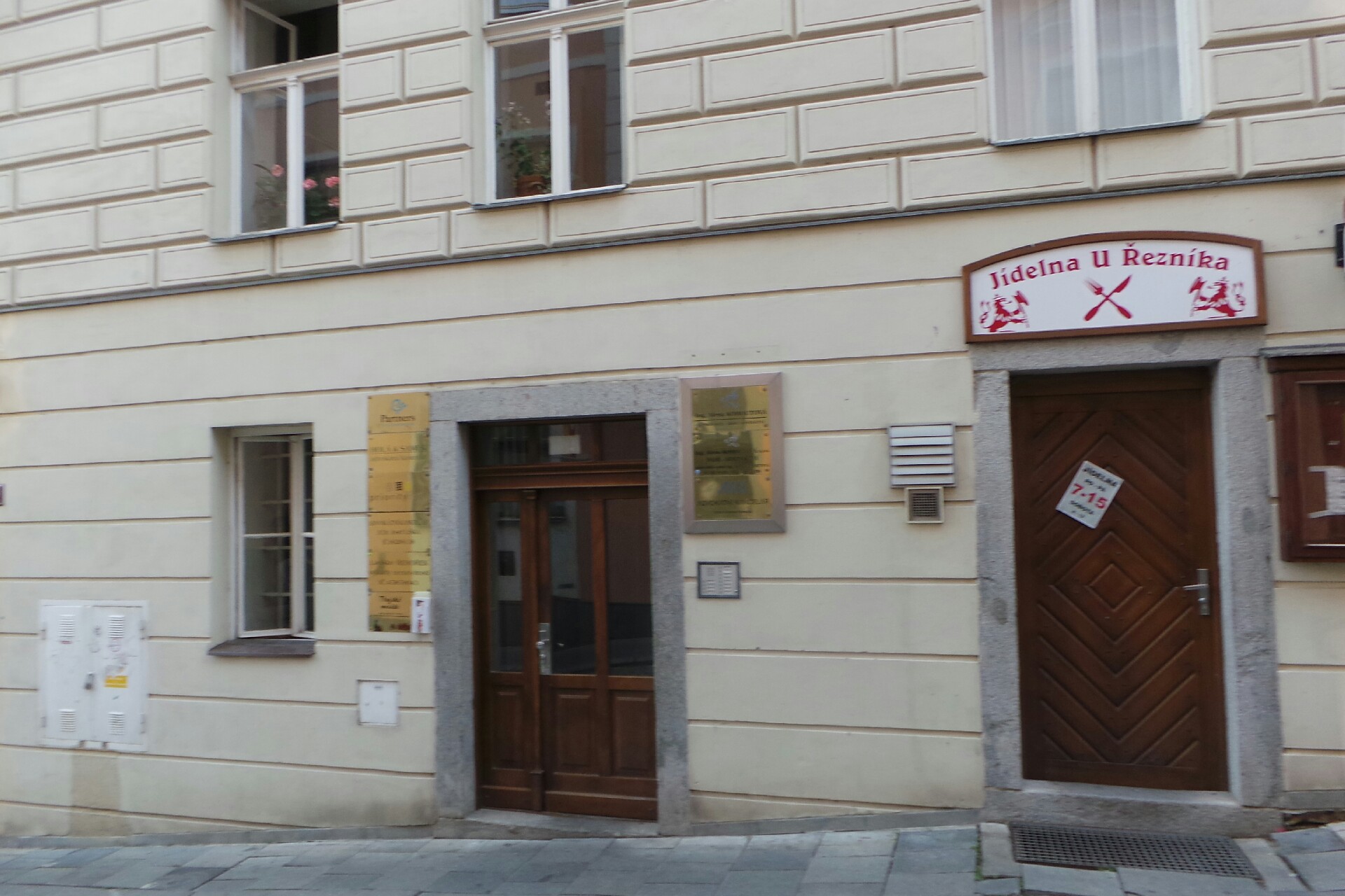 JUDr. Tomáš Samek, advokát