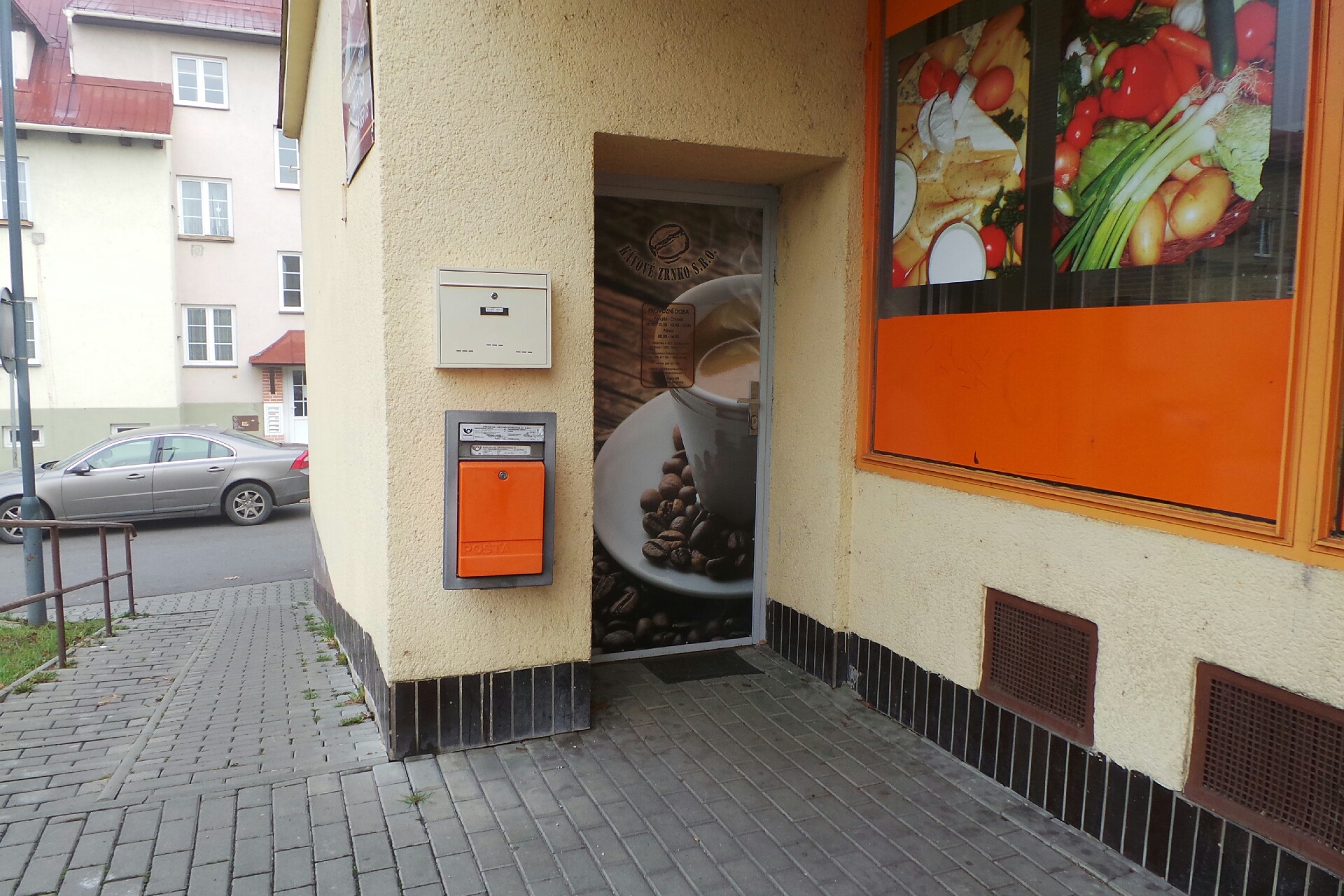 Kávové zrnko s.r.o