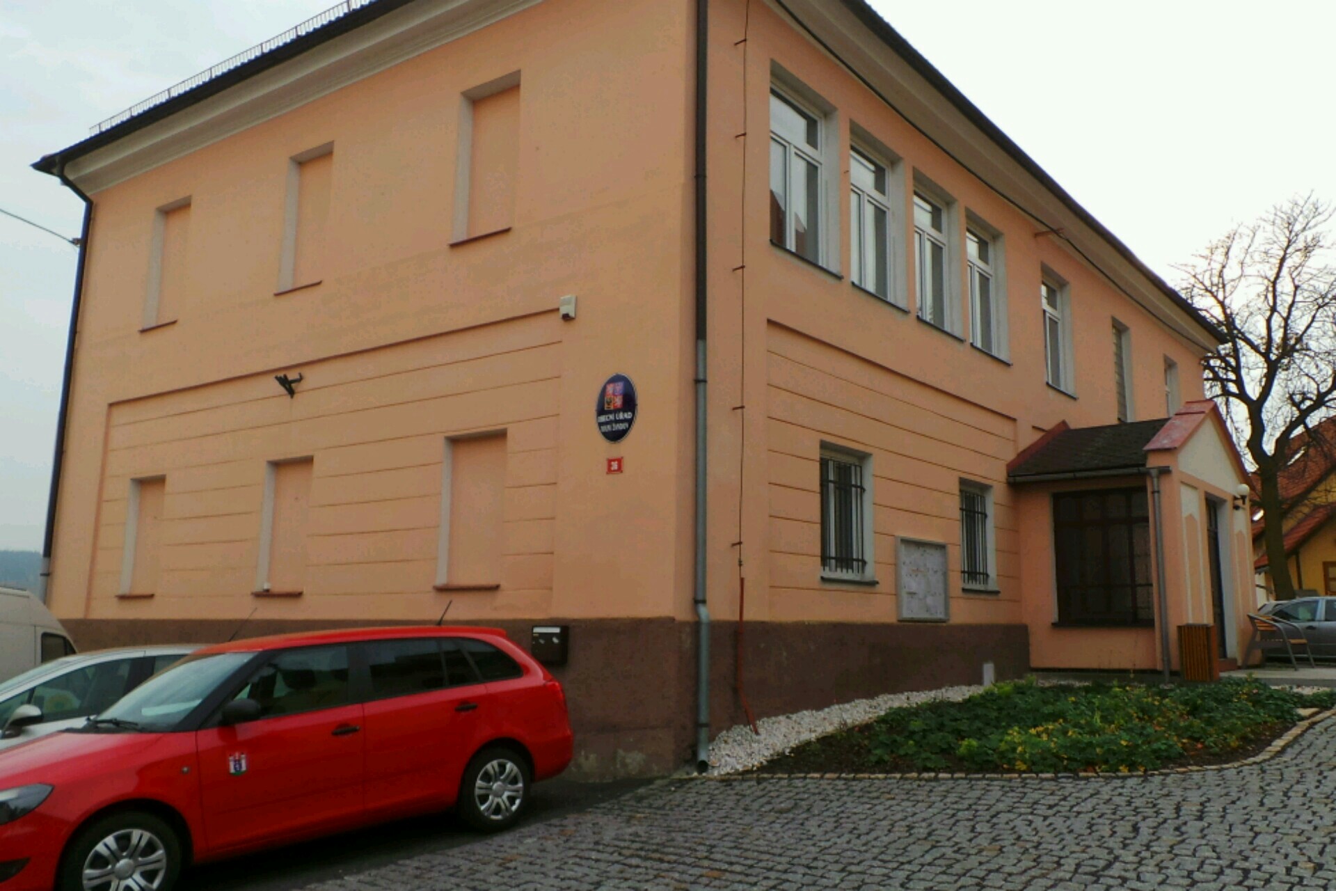 Dolní Žandov - obecní úřad foto 1