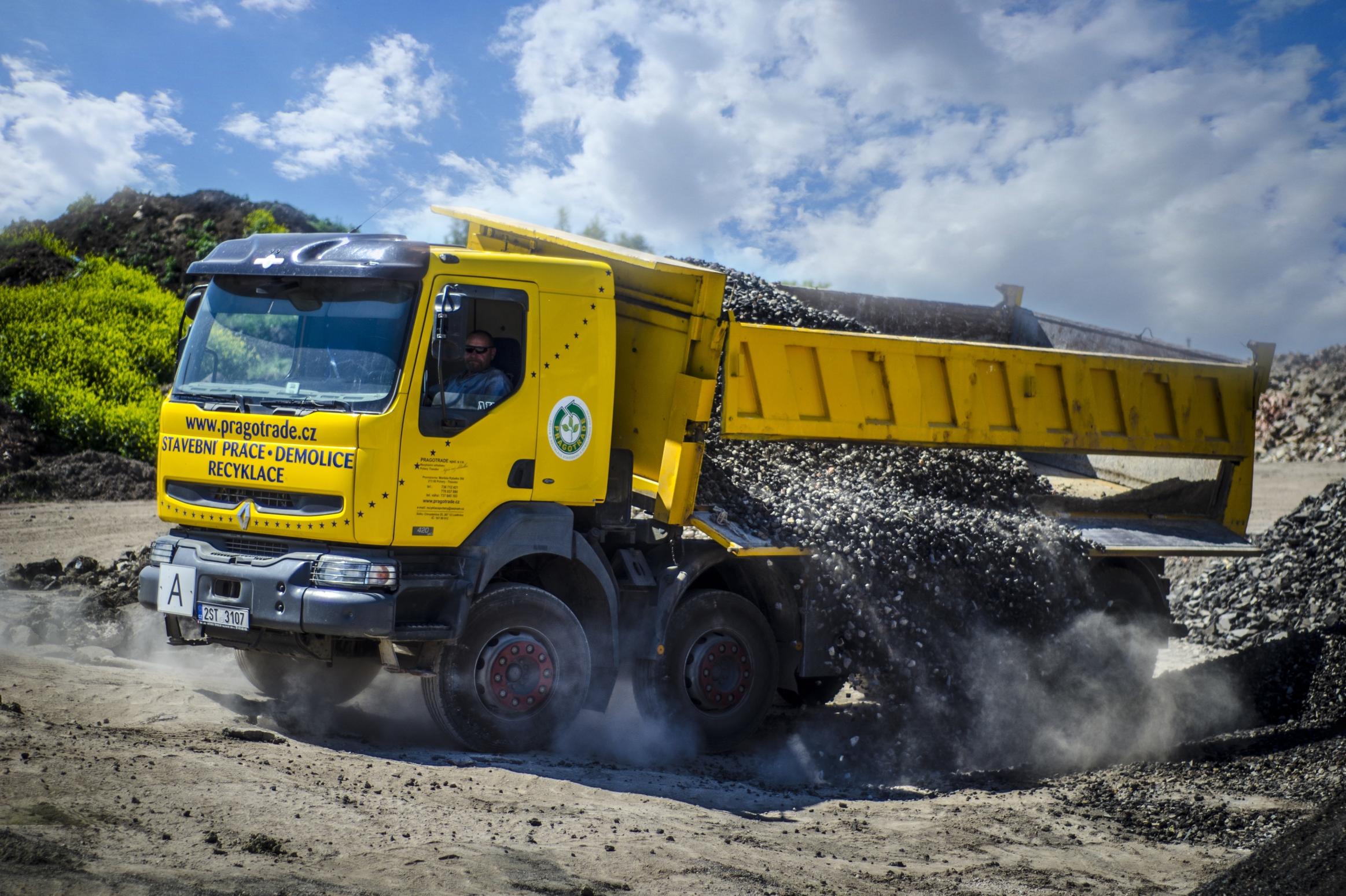 PRAGOTRADE - recyklační středisko Hájek