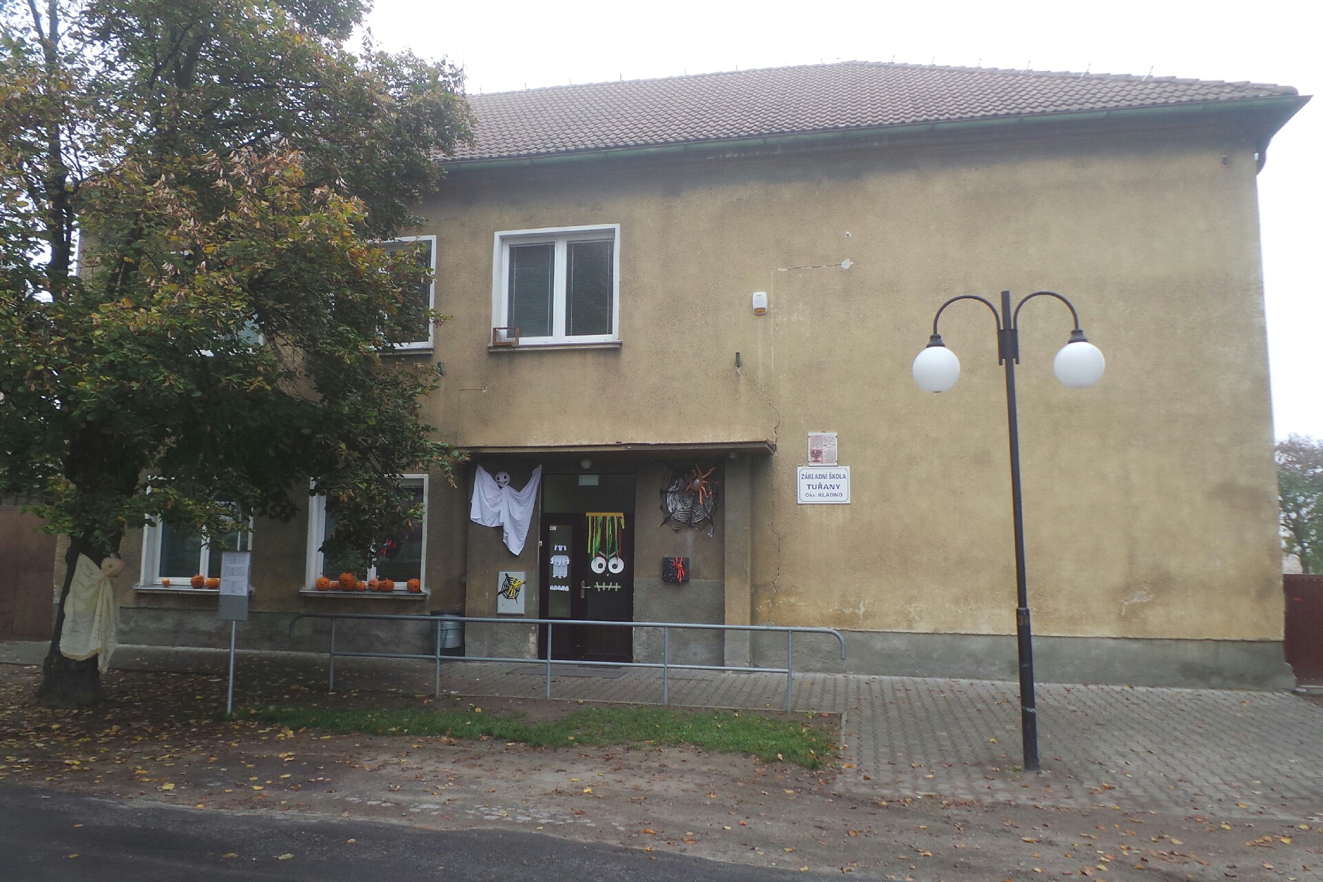 ZŠ Bez hranic, Tuřany