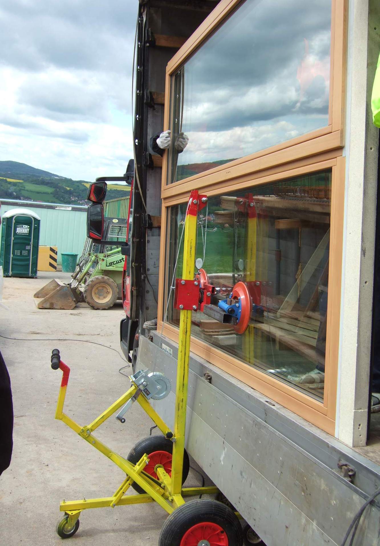 MVM okna dveře foto 2