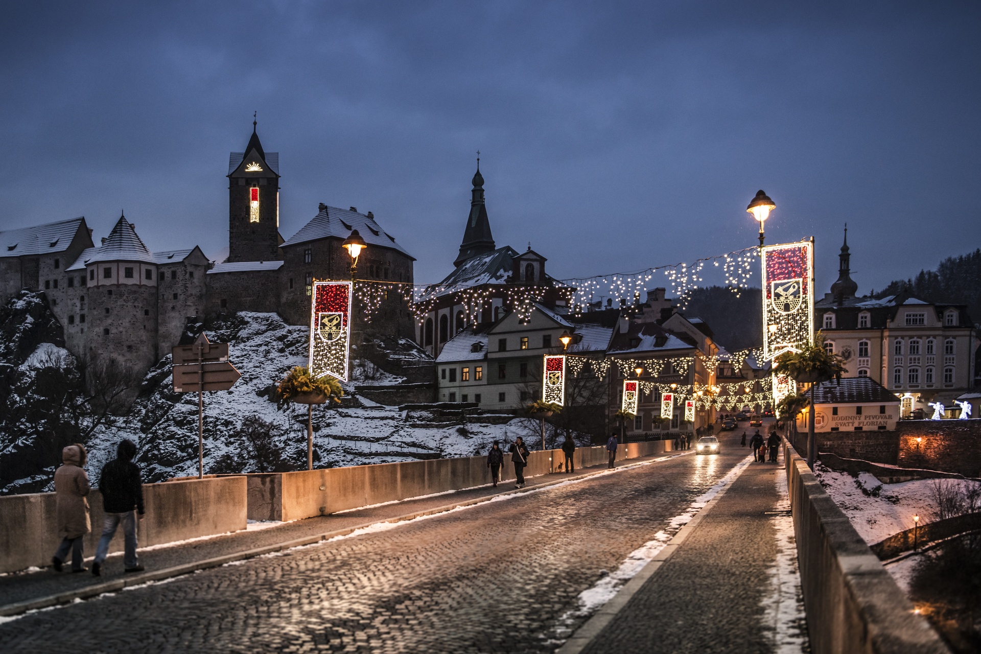 MK - mont illuminations, s.r.o. foto 4