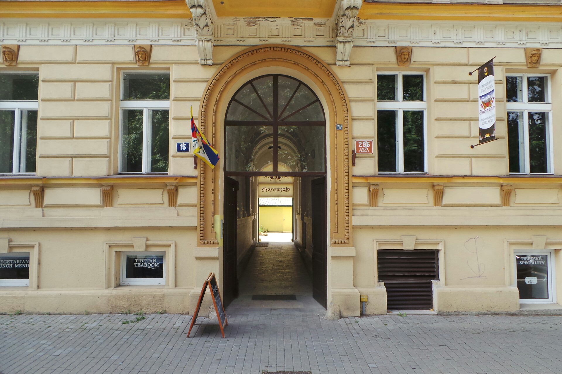 Tibetská čajovna Dharmasala