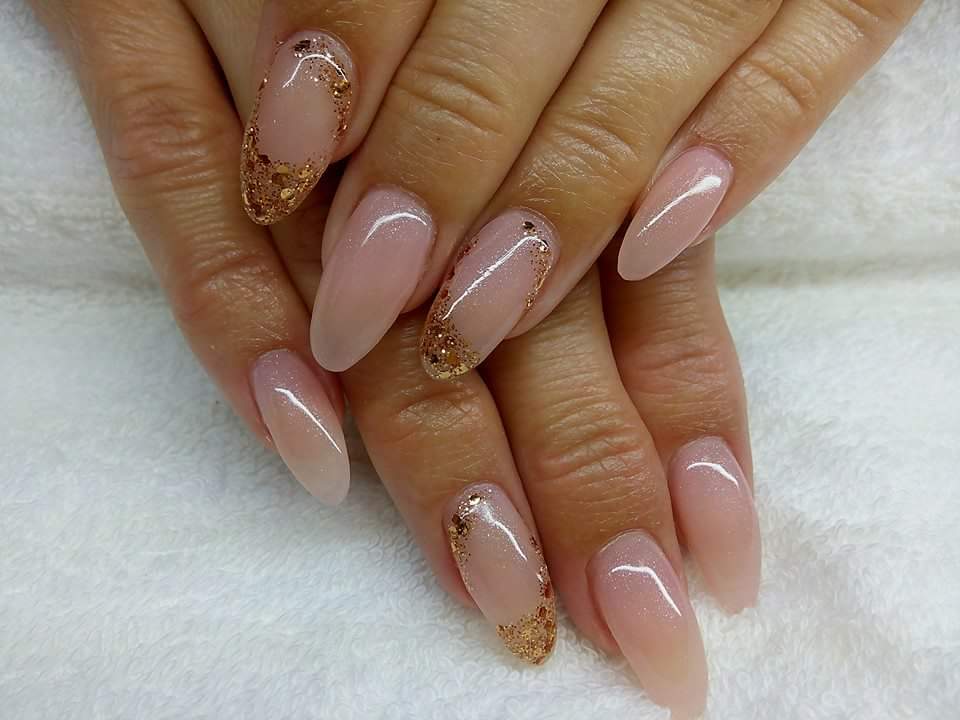 Neudeková nail design foto 4
