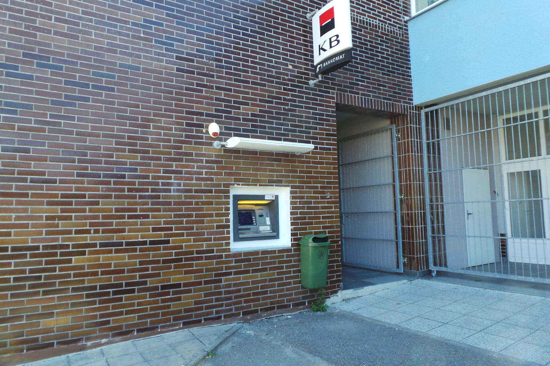 Bankomat Komerční banky