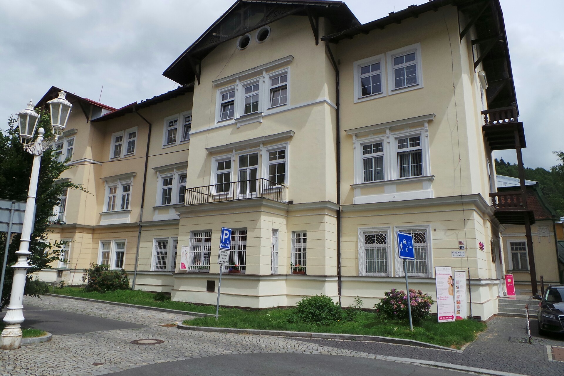 MUDr. Zdeňka Papoušková