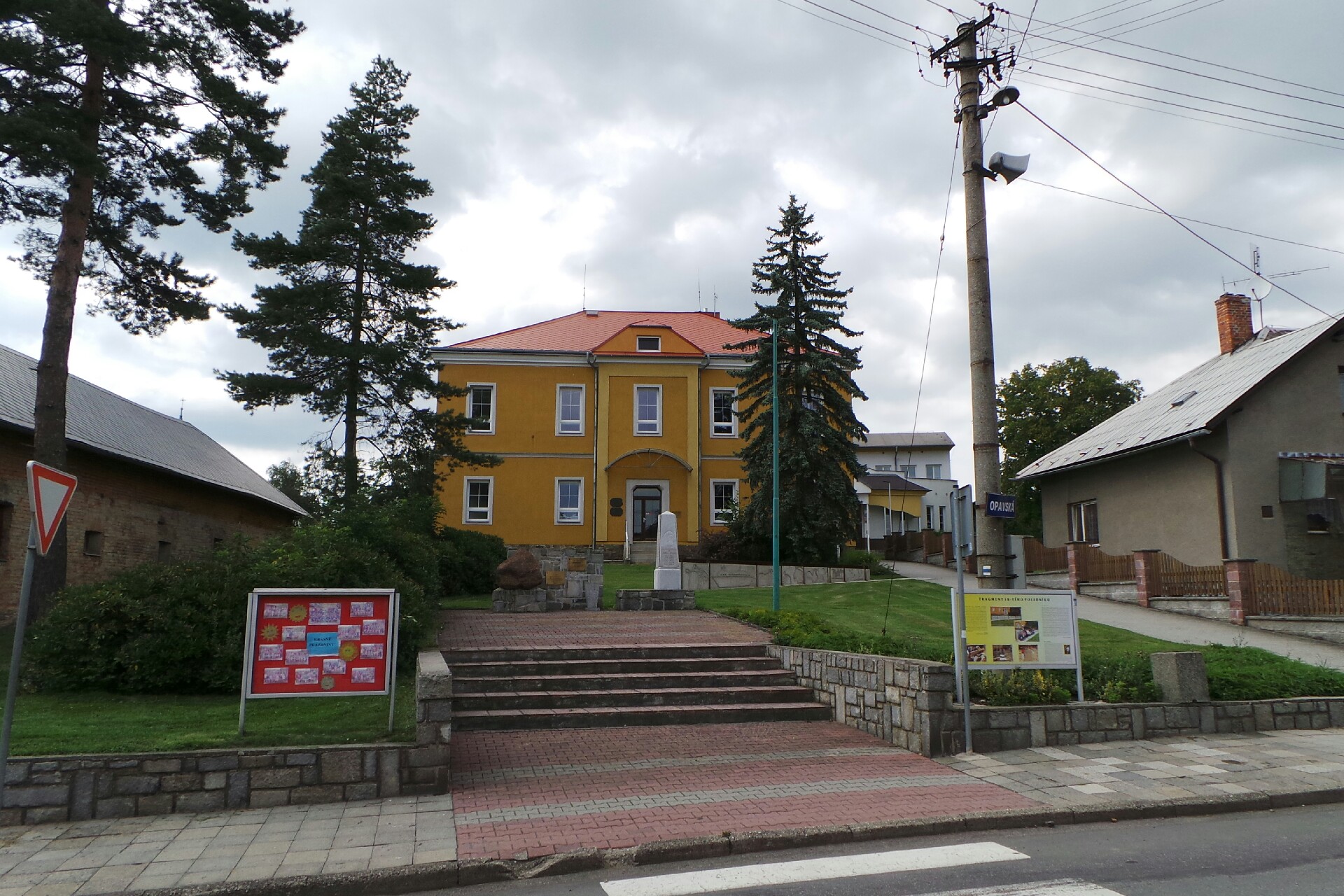 Základní škola a Mateřská škola Pustá Polom, příspěvková organizace