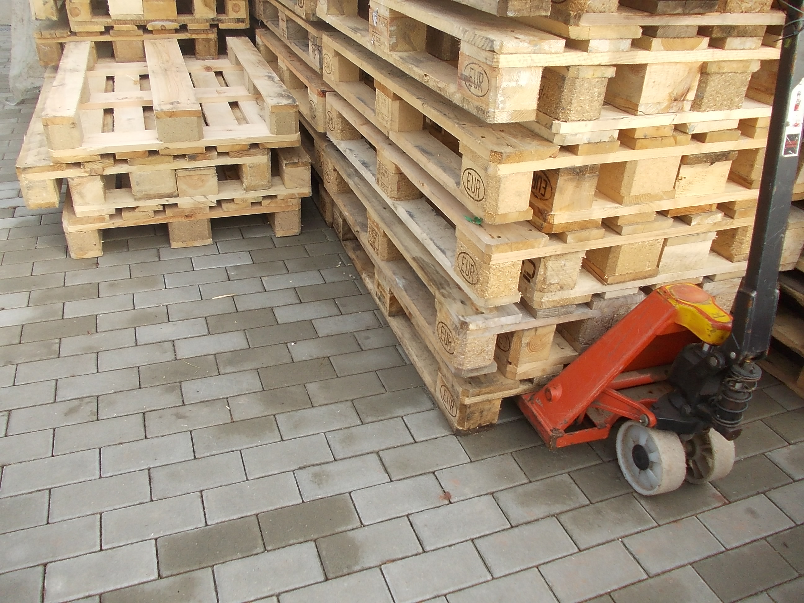 Výkup palet foto 3