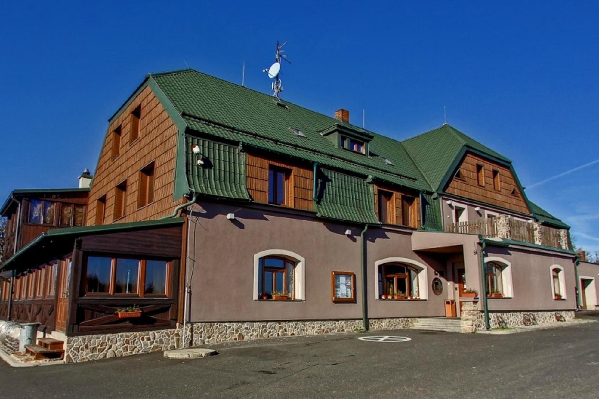 Horský Hotel Lesná