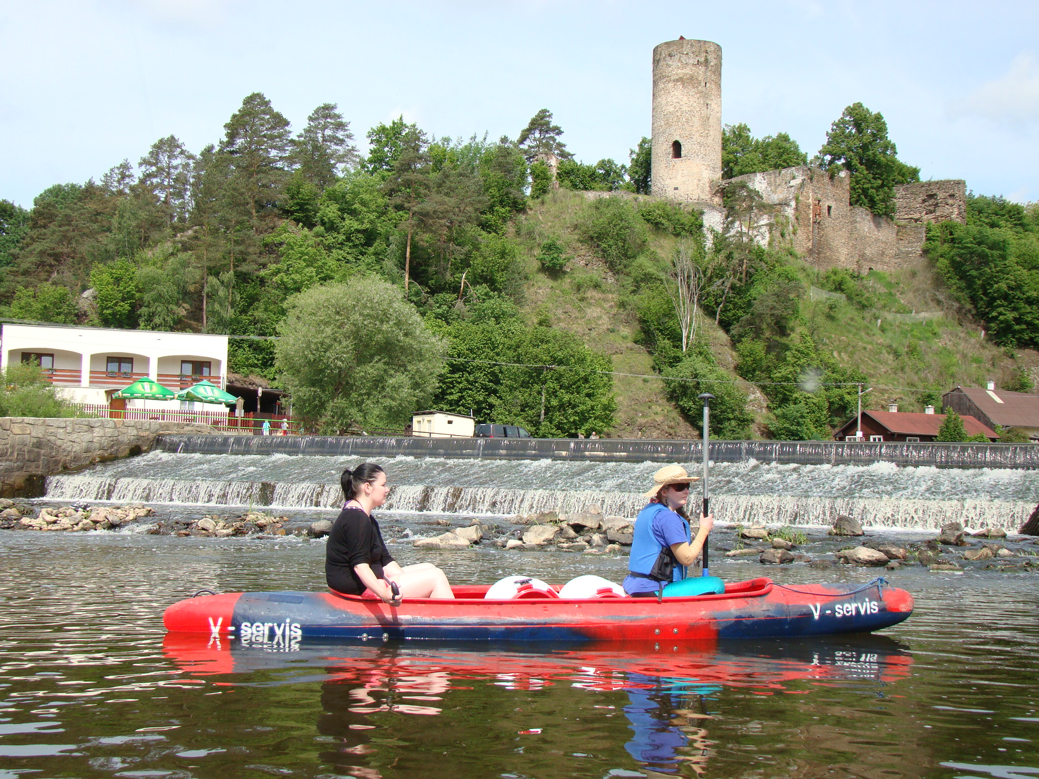 Půjčovna lodí a raftů V-servis foto 5