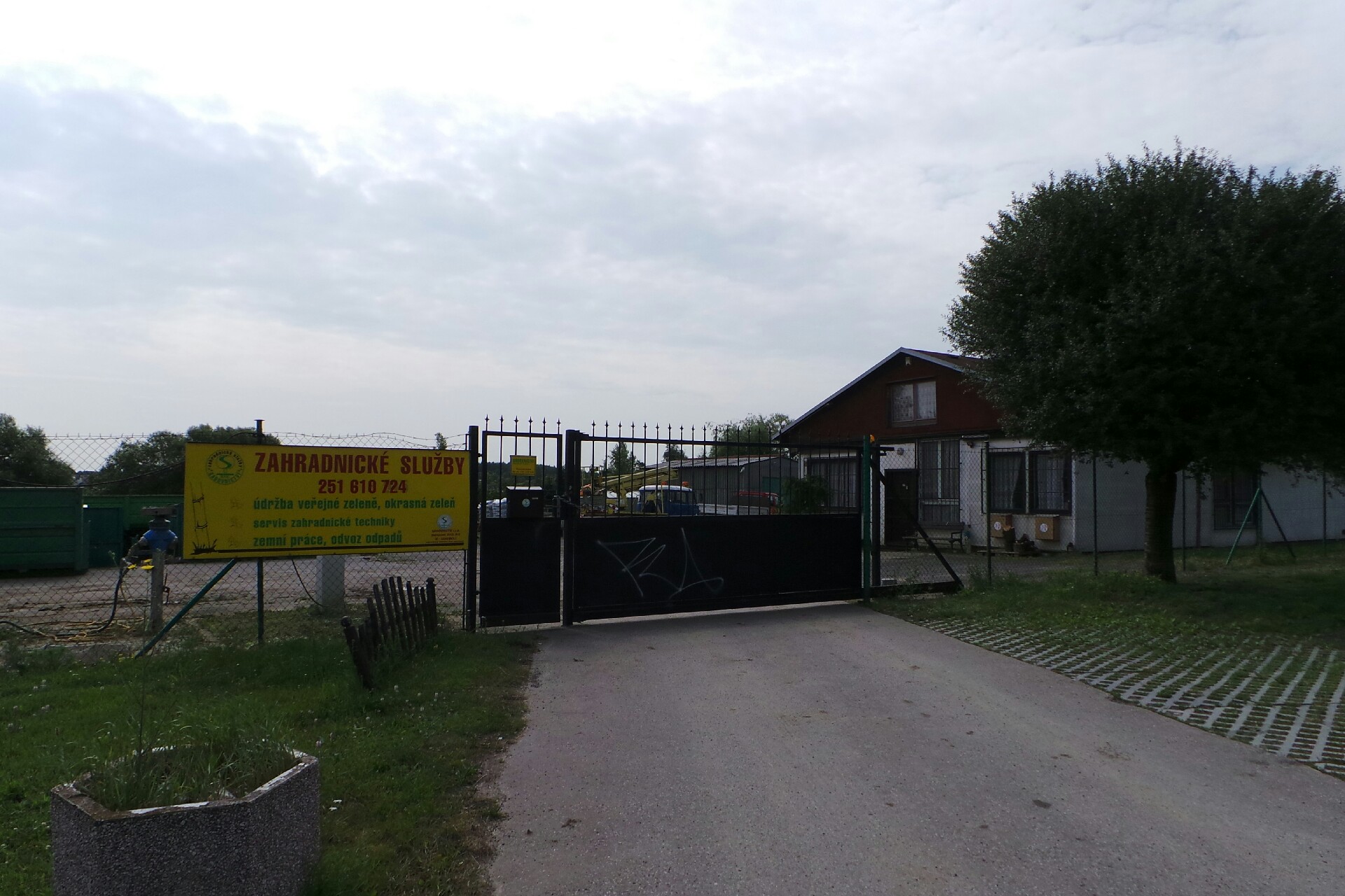 SADOVNICTVÍ HARVÁNEK A SPOL, a.s.