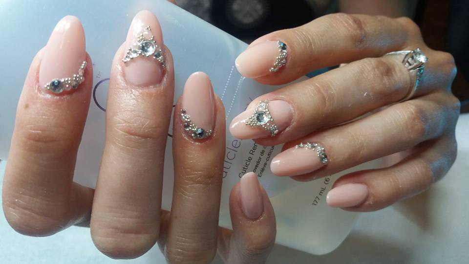 CND Shellac LA22 Nail Design foto 1