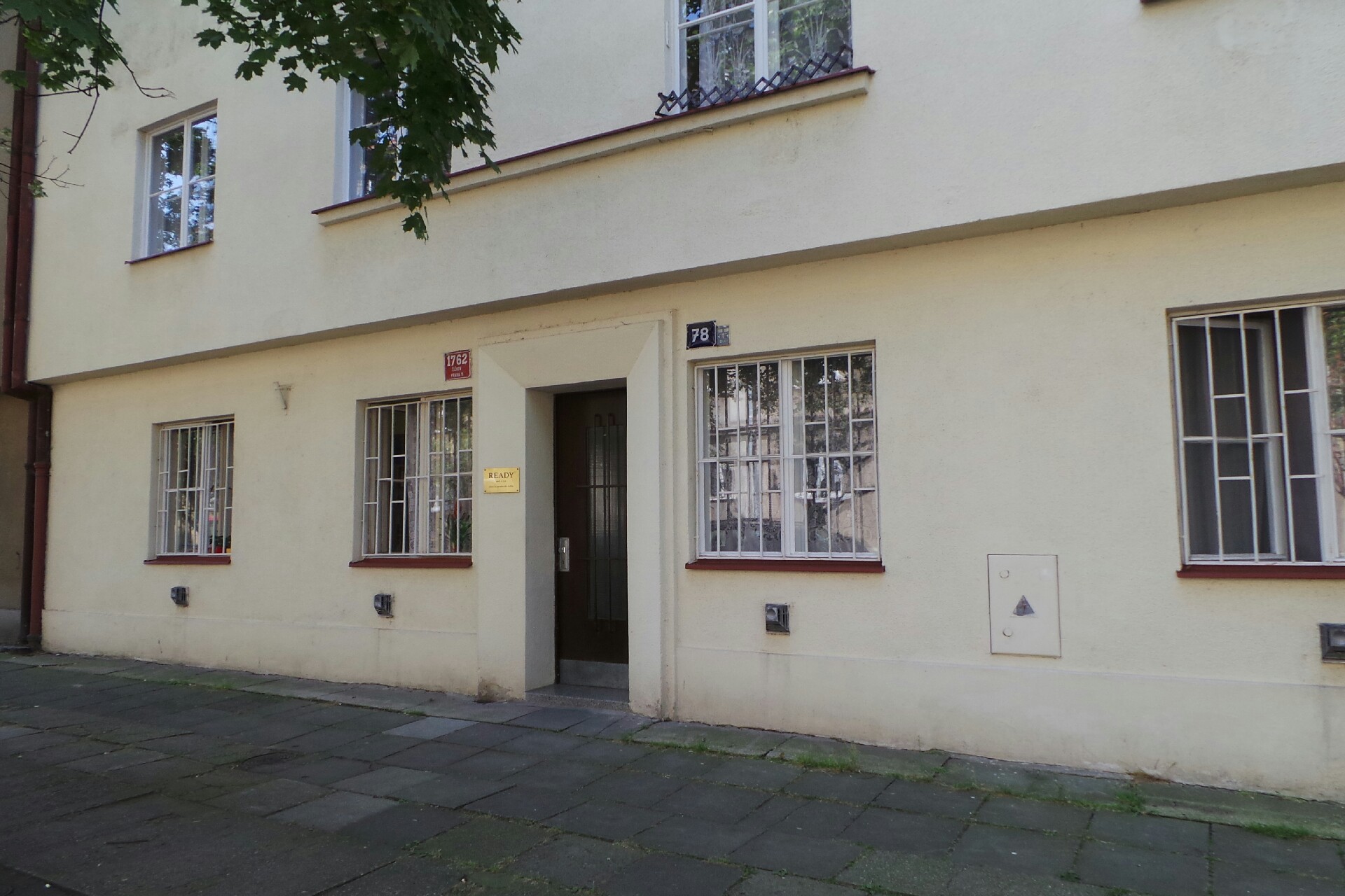 JUDr. Petr Hrdlička, advokát foto 1