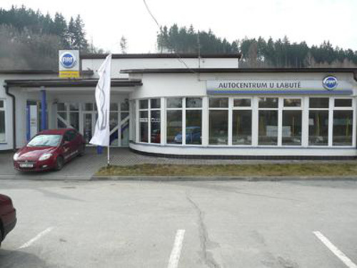 Autocentrum u Labutě, spol. s r.o. foto 2