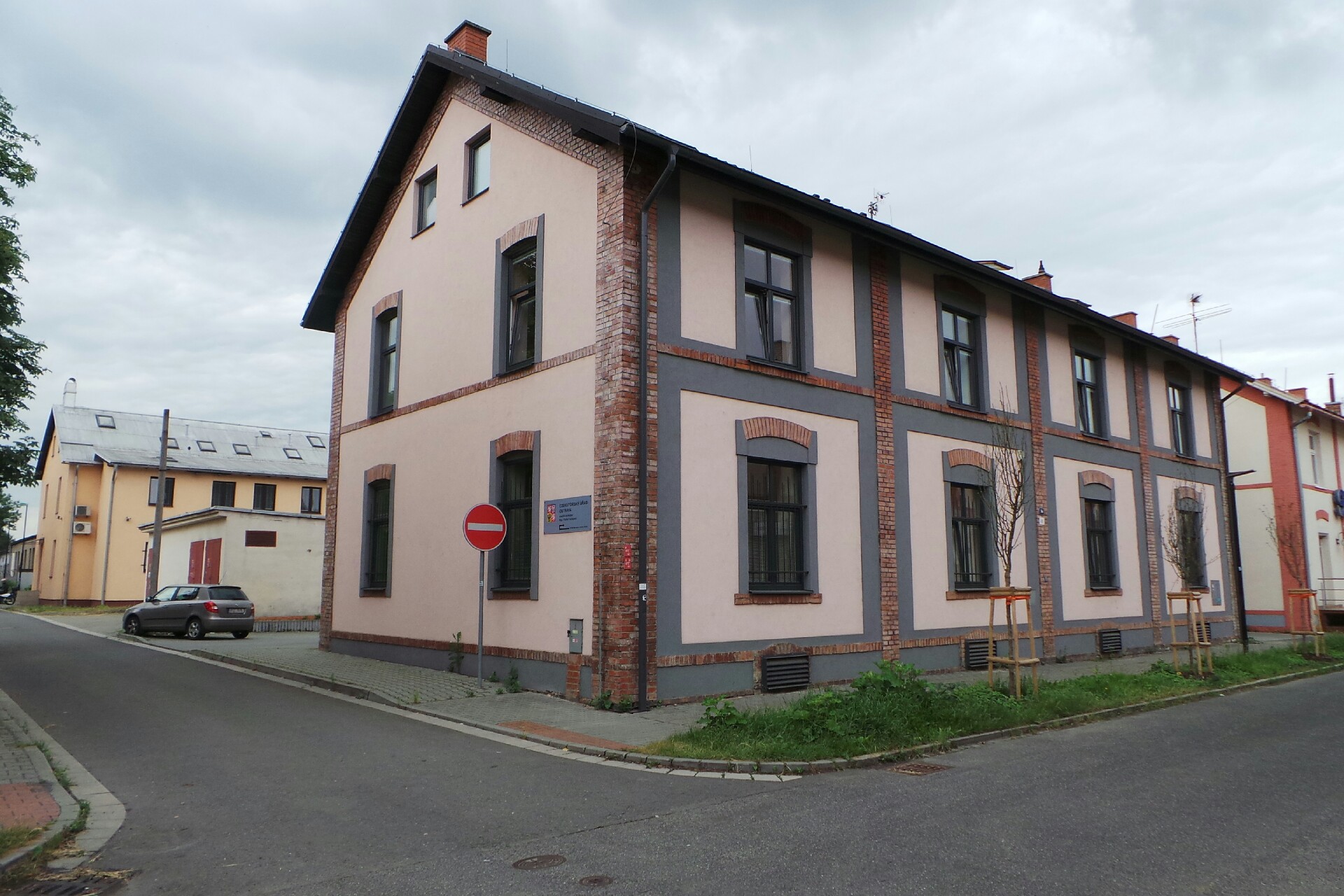 Mgr. Pavla Fučíková -  soudní exekutor