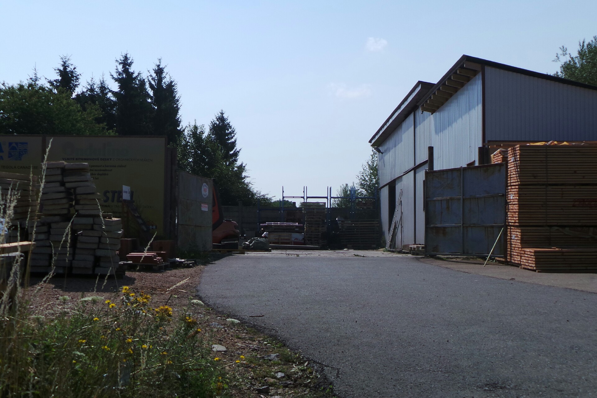 Monika Kuchtová - prodej stavebnin