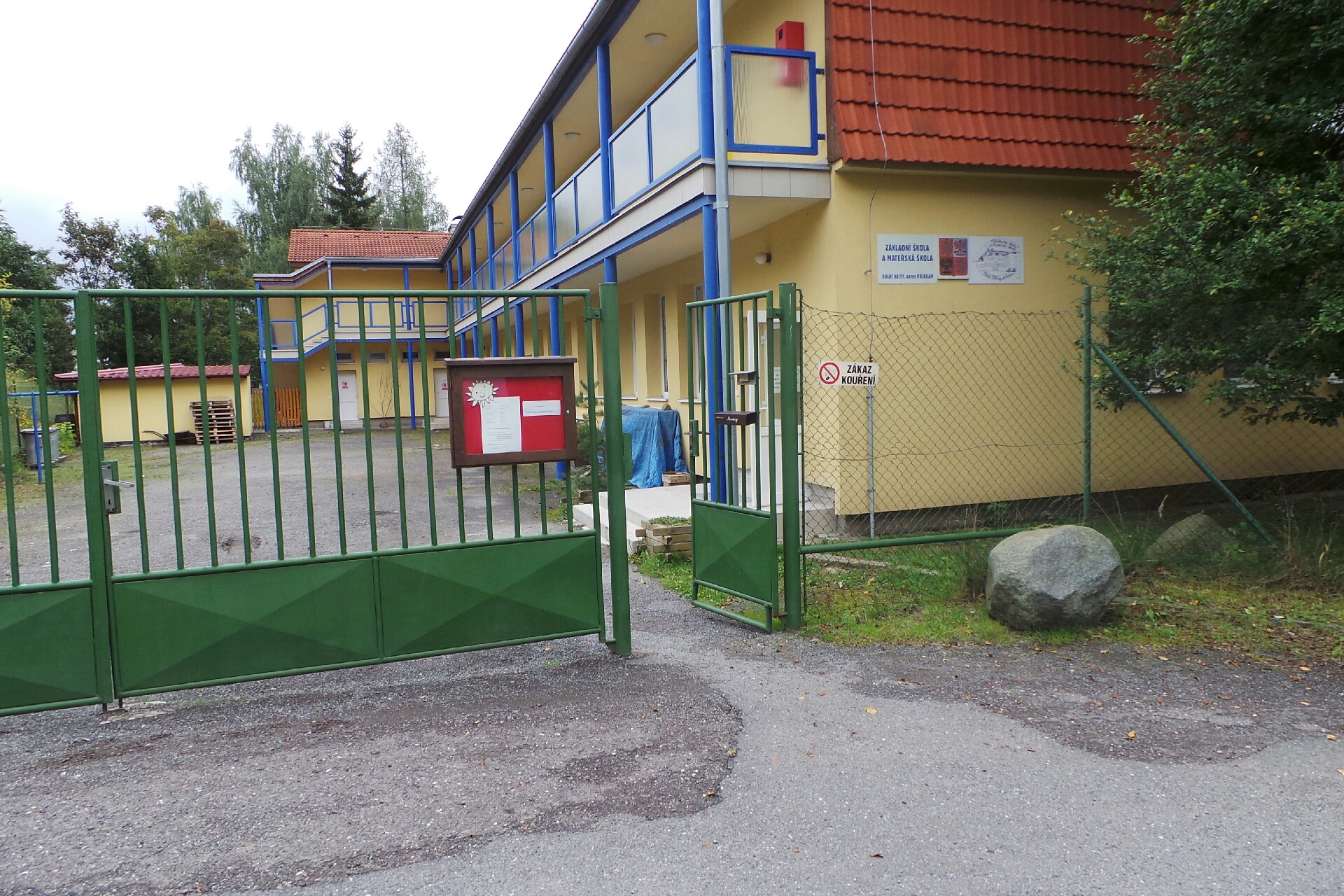 ZŠ a MŠ Dolní Hbity