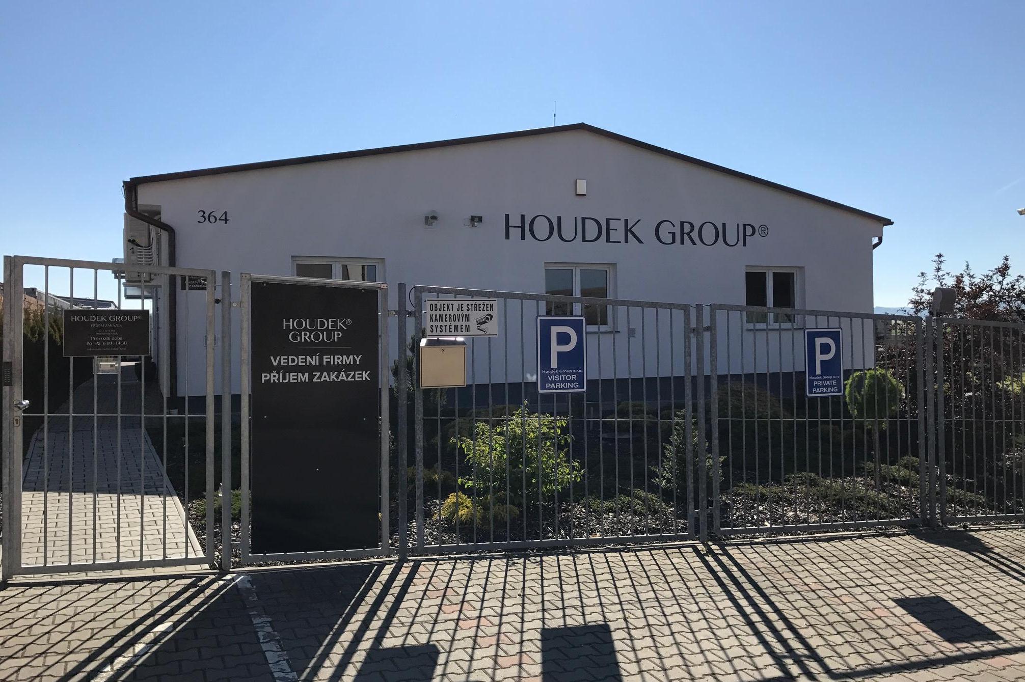 Houdek Group s.r.o.