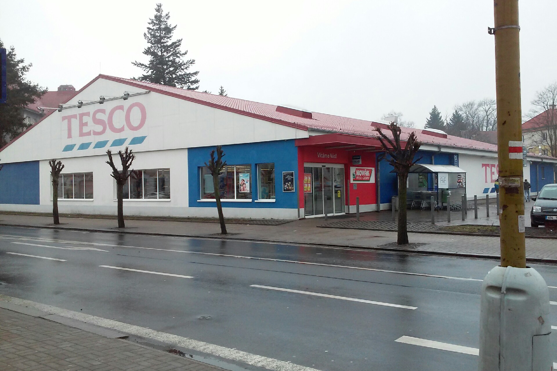 Bankomat České spořitelny foto 2