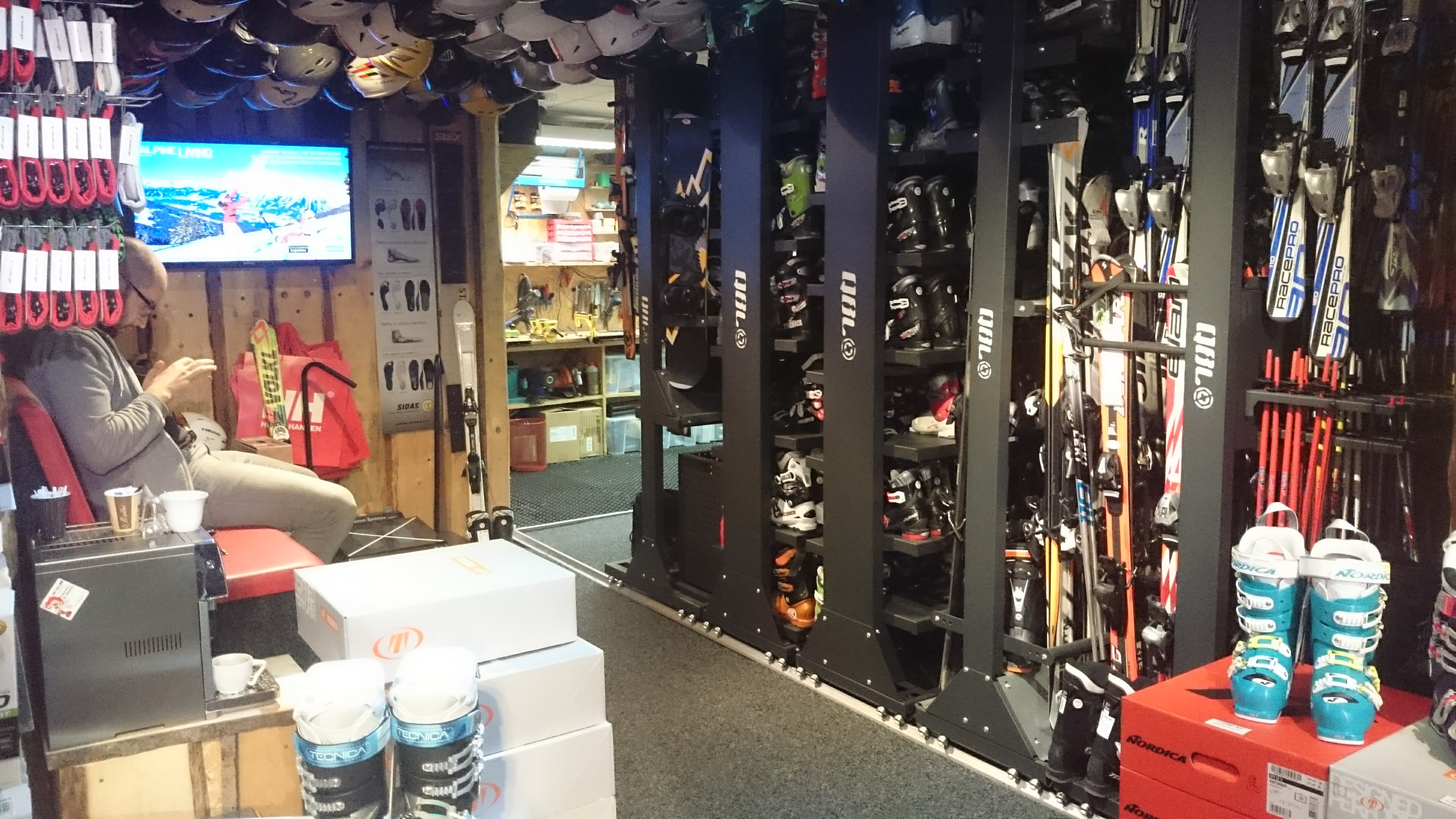 AVEX SKI foto 4