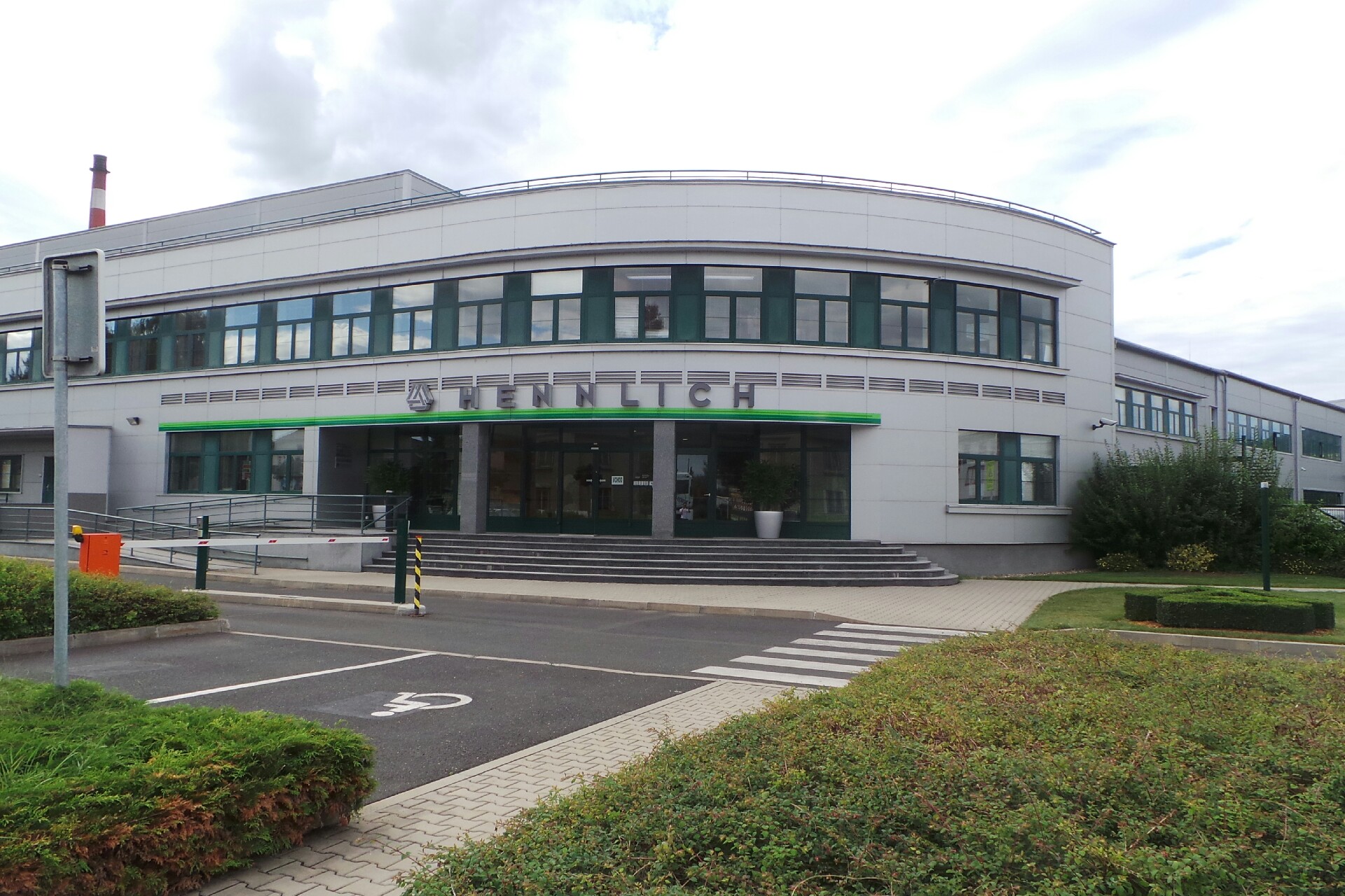 ENGINEERING o.z. - HENNLICH s.r.o.