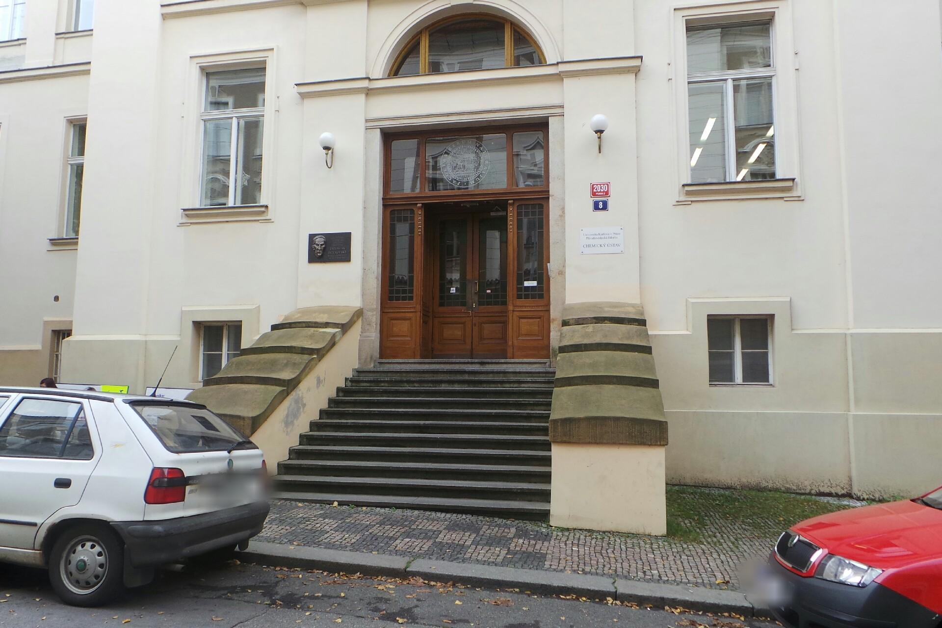 Knihovna chemie Přírodovědecké fakulty Univerzity Karlovy