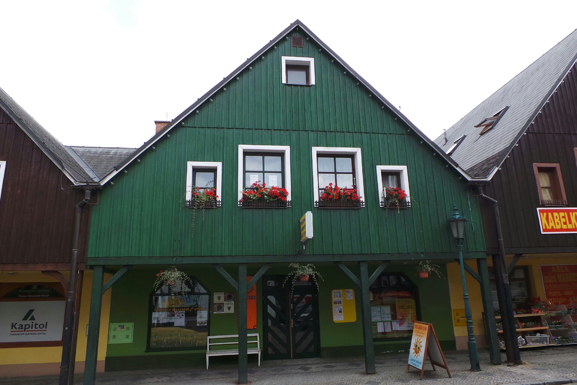 Monika Hodáčová - solná jeskyně a solárium