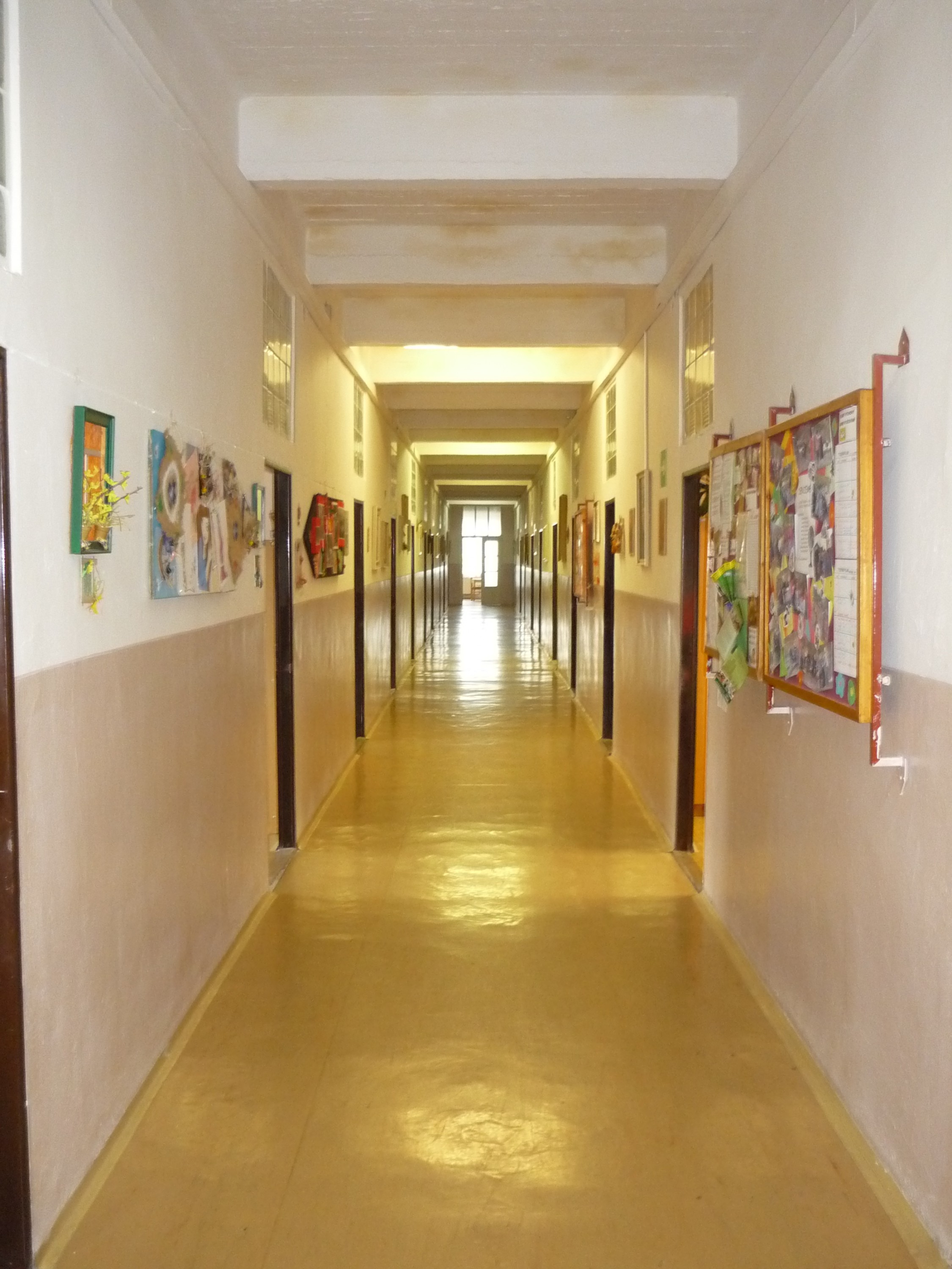 VOŠ, SPŠ a SOŠ Varnsdorf, p.o - domov mládeže foto 2