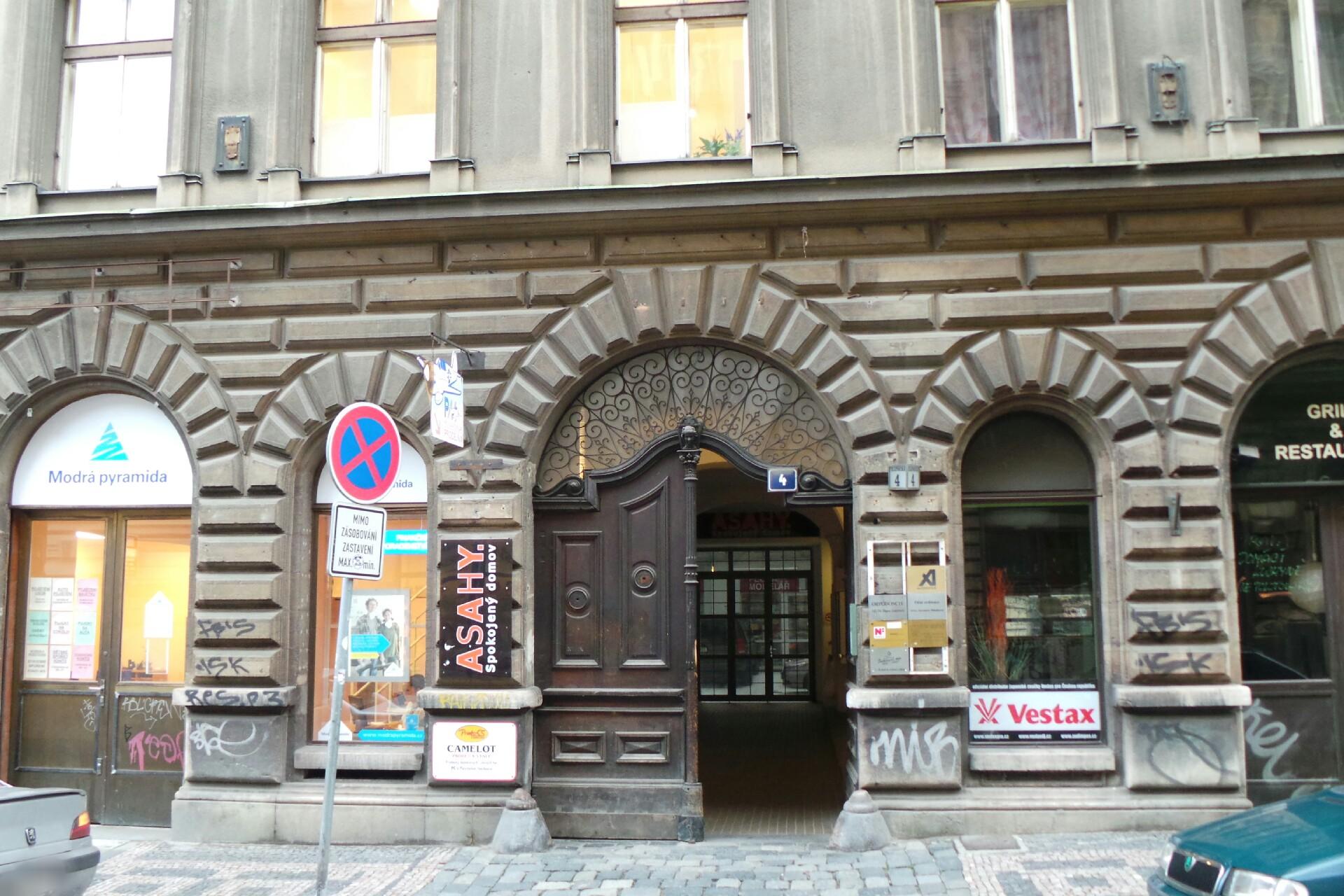 Lukáš Poláček - INKOUST