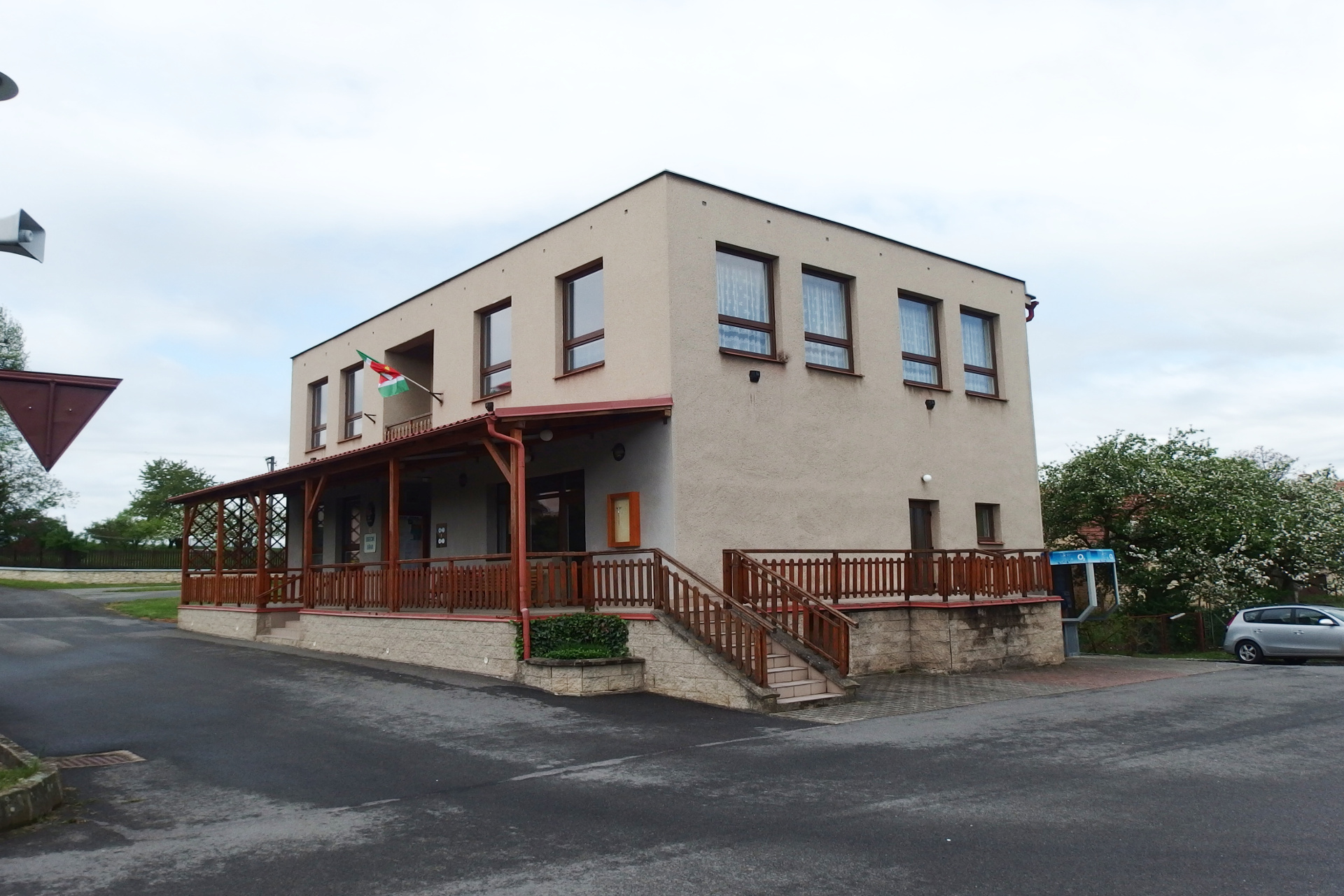 Pustina - obecní úřad