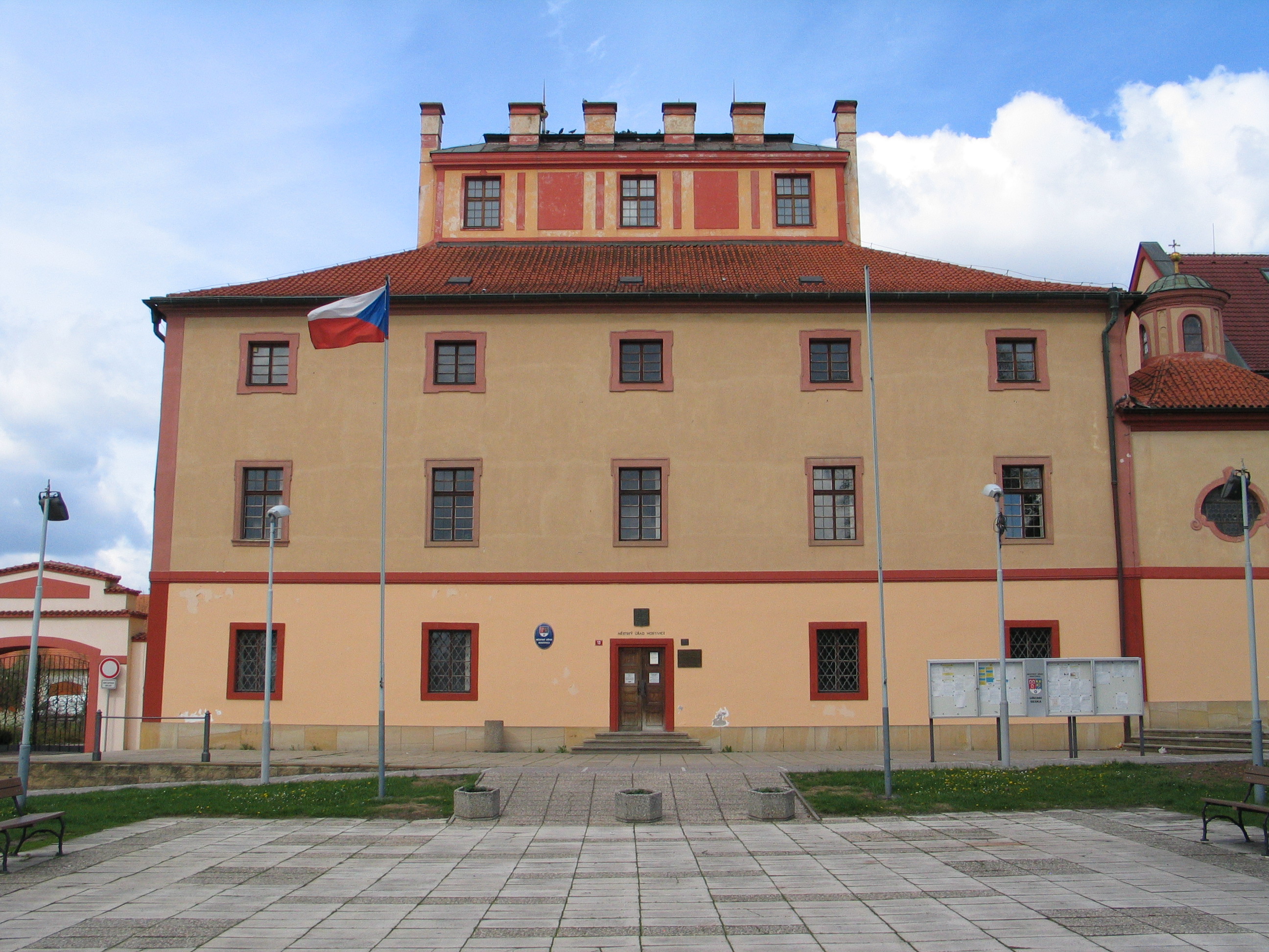 Hostivice - městský úřad