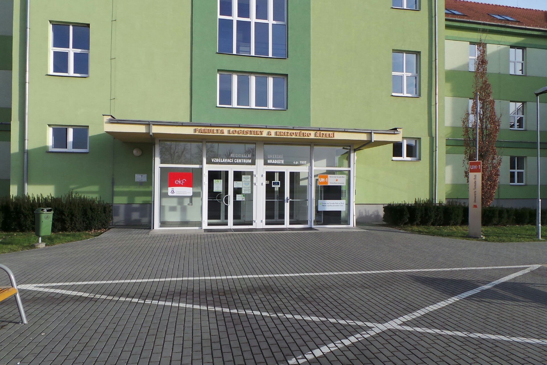 Ústav environmentální bezpečnosti Fakulty logistiky a krizového řízení