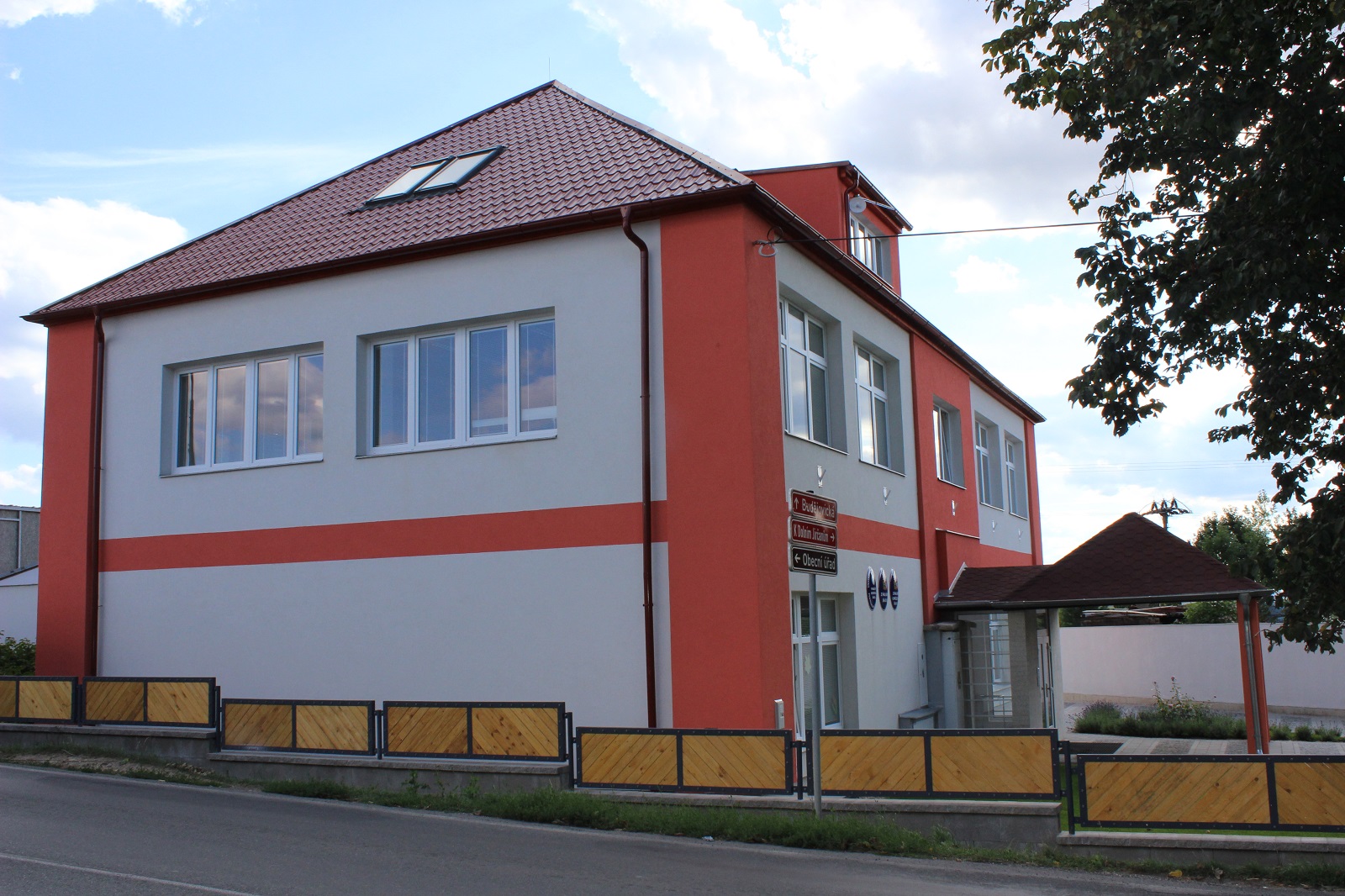 ZŠ a ZUŠ Jesenice foto 6