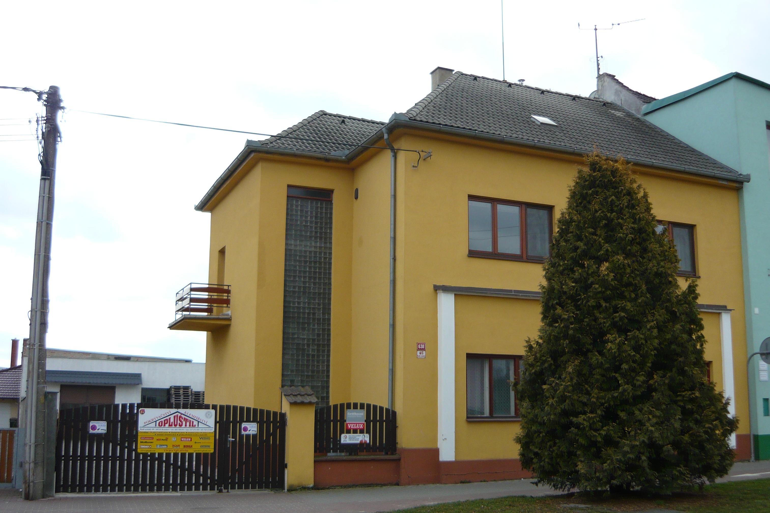 Pokrývačství - klempířství Opluštil