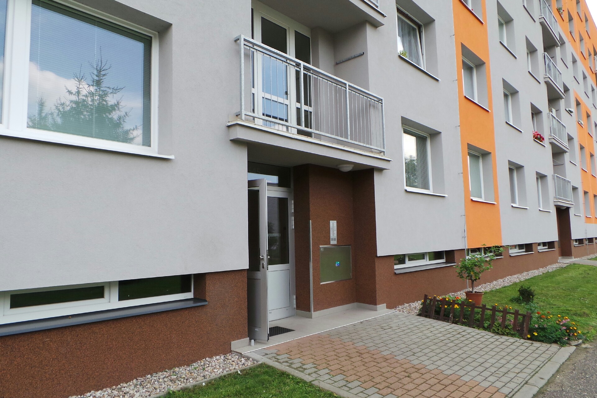 PhDr. Věra Picková