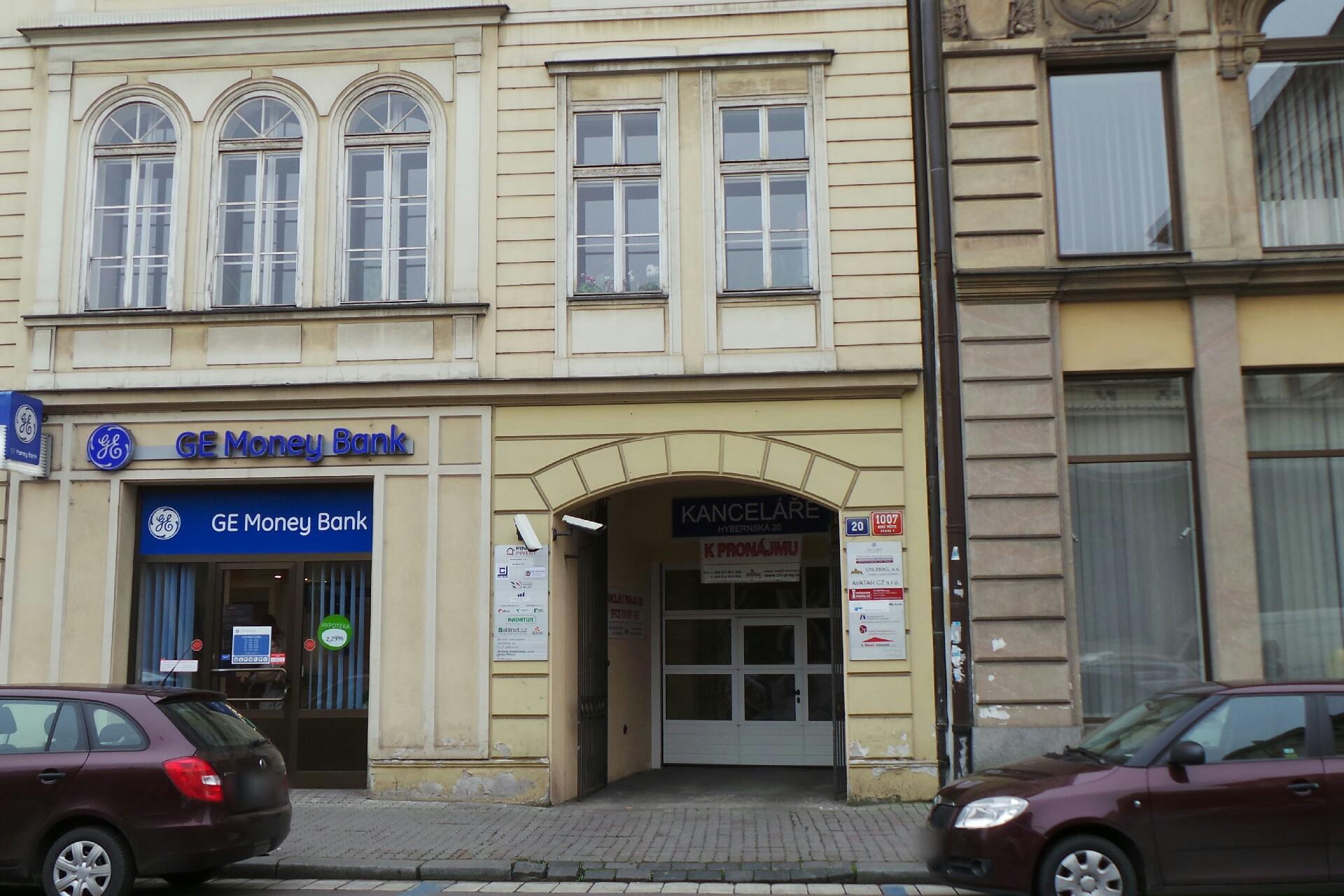 JUDr. Rao Varad Uppaluri, advokát