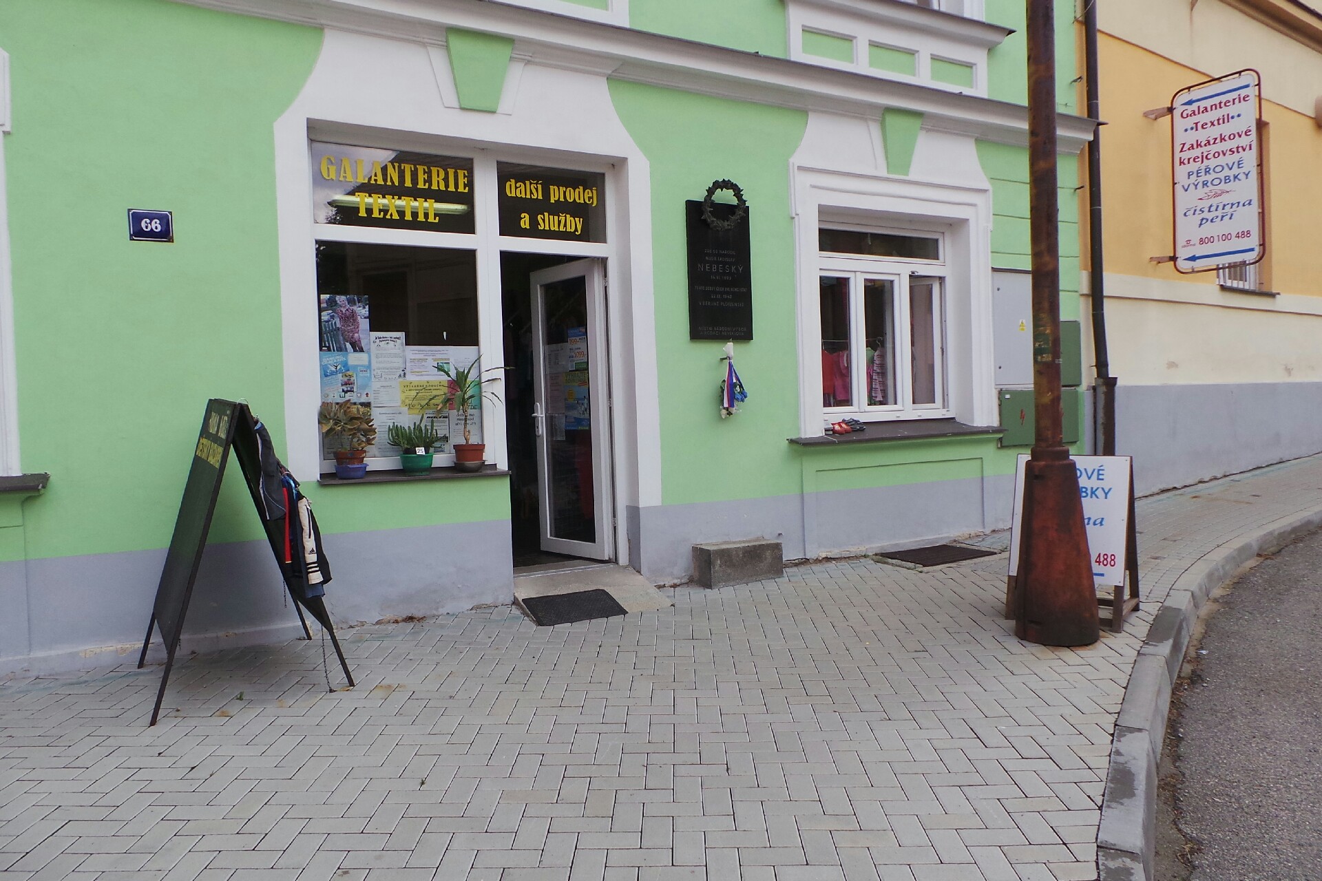 Čistírna peří Mareš