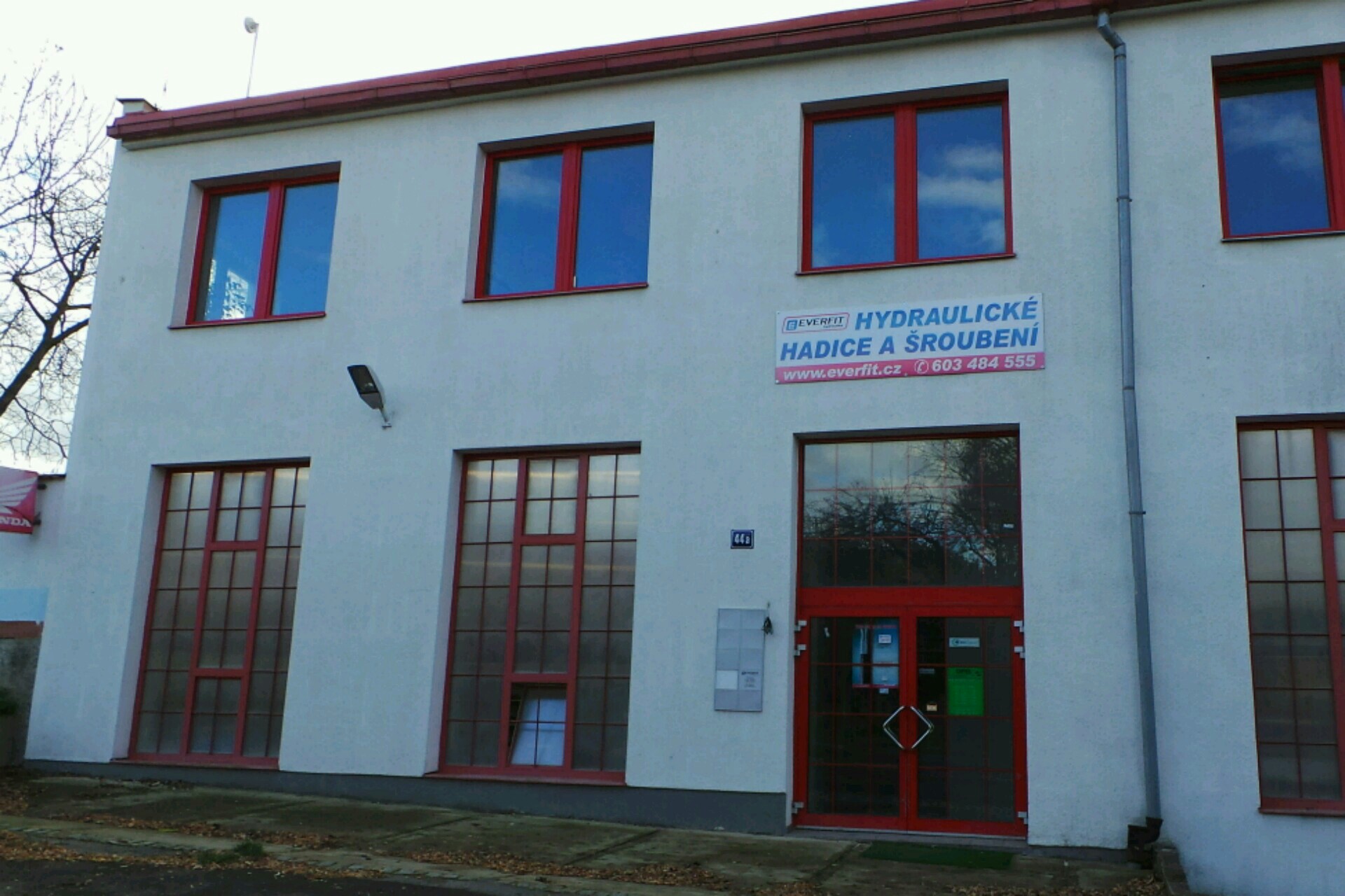 GFB Autosklo Servis s.r.o.