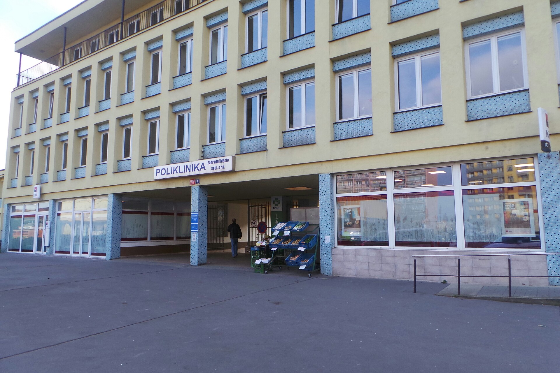 ZLATNÍK - OPTIK foto 1