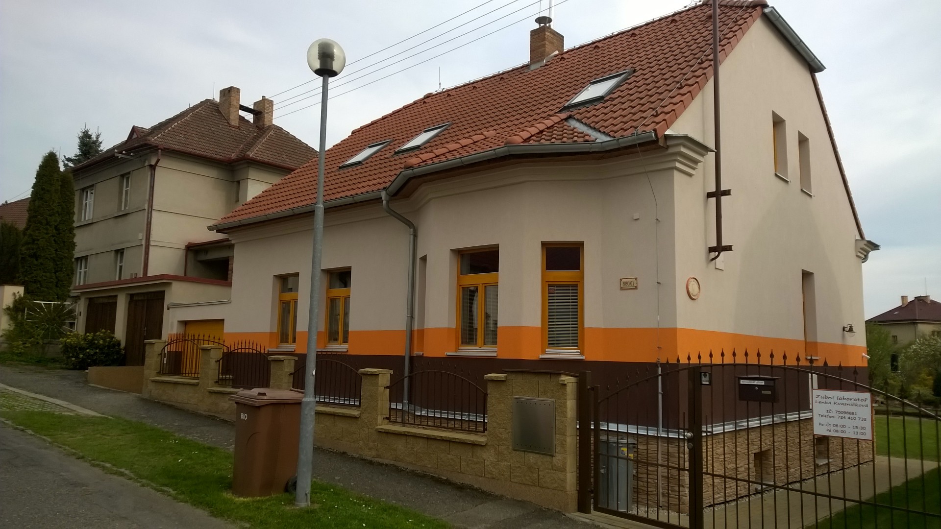 Zubní laboratoř Lenka Kvasničková foto 3
