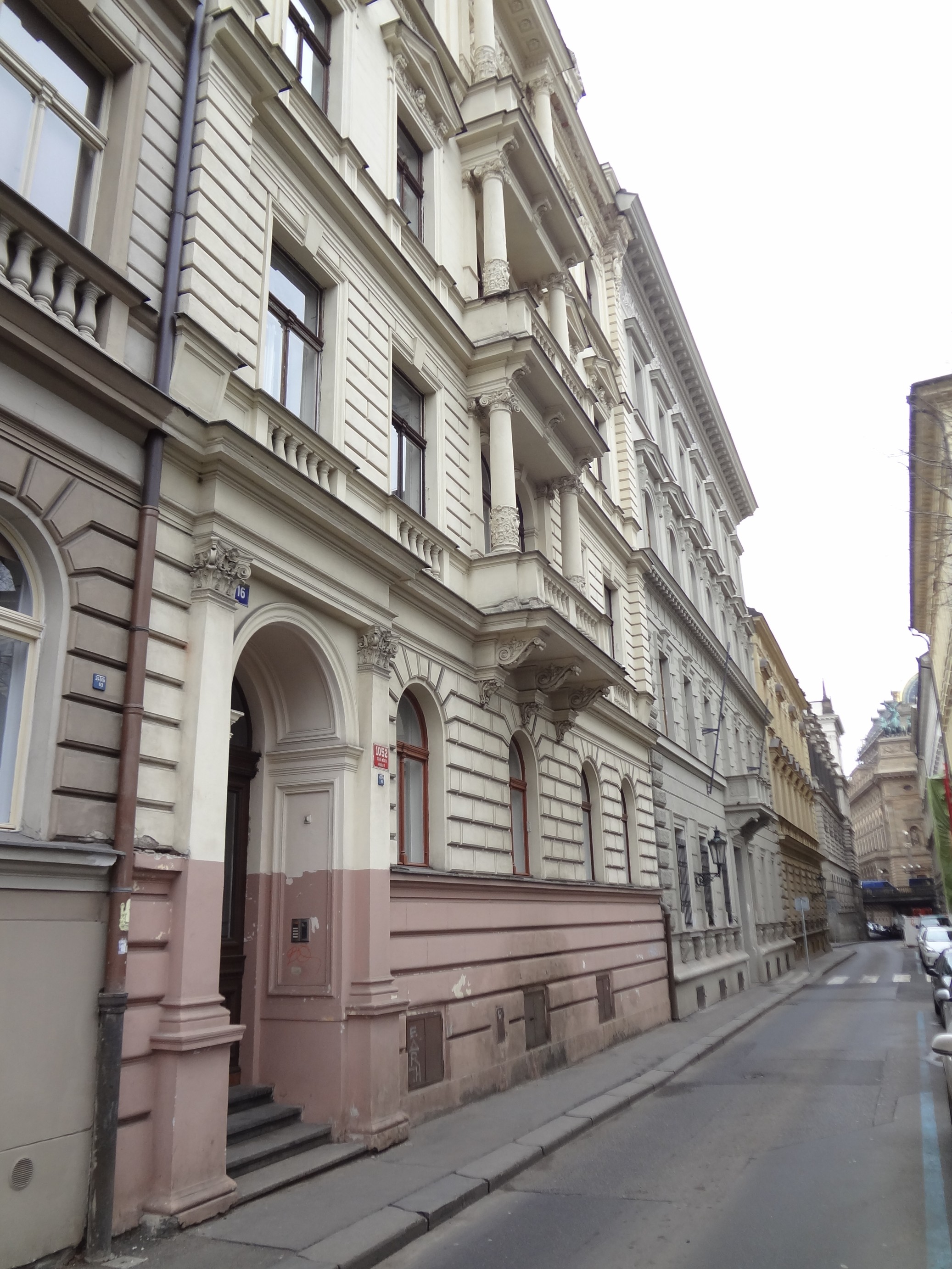 Bydlete s námi, s.r.o. foto 2