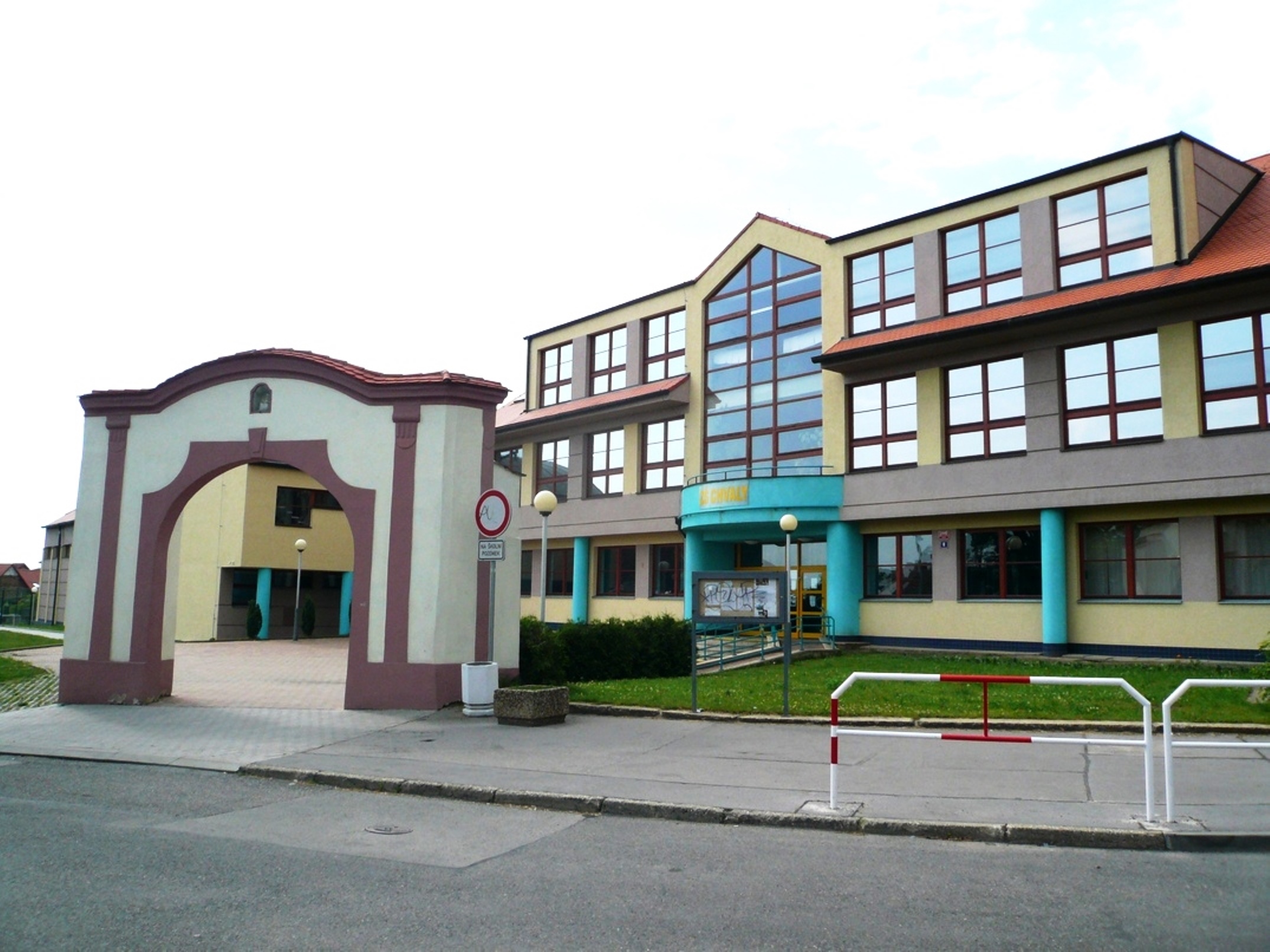 ZŠ Praha 9, Stoliňská