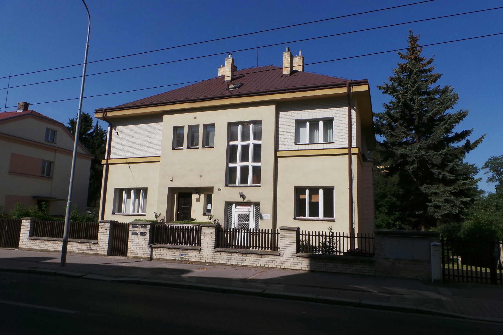 DERMAcentrum U Kostelíčka, s.r.o.